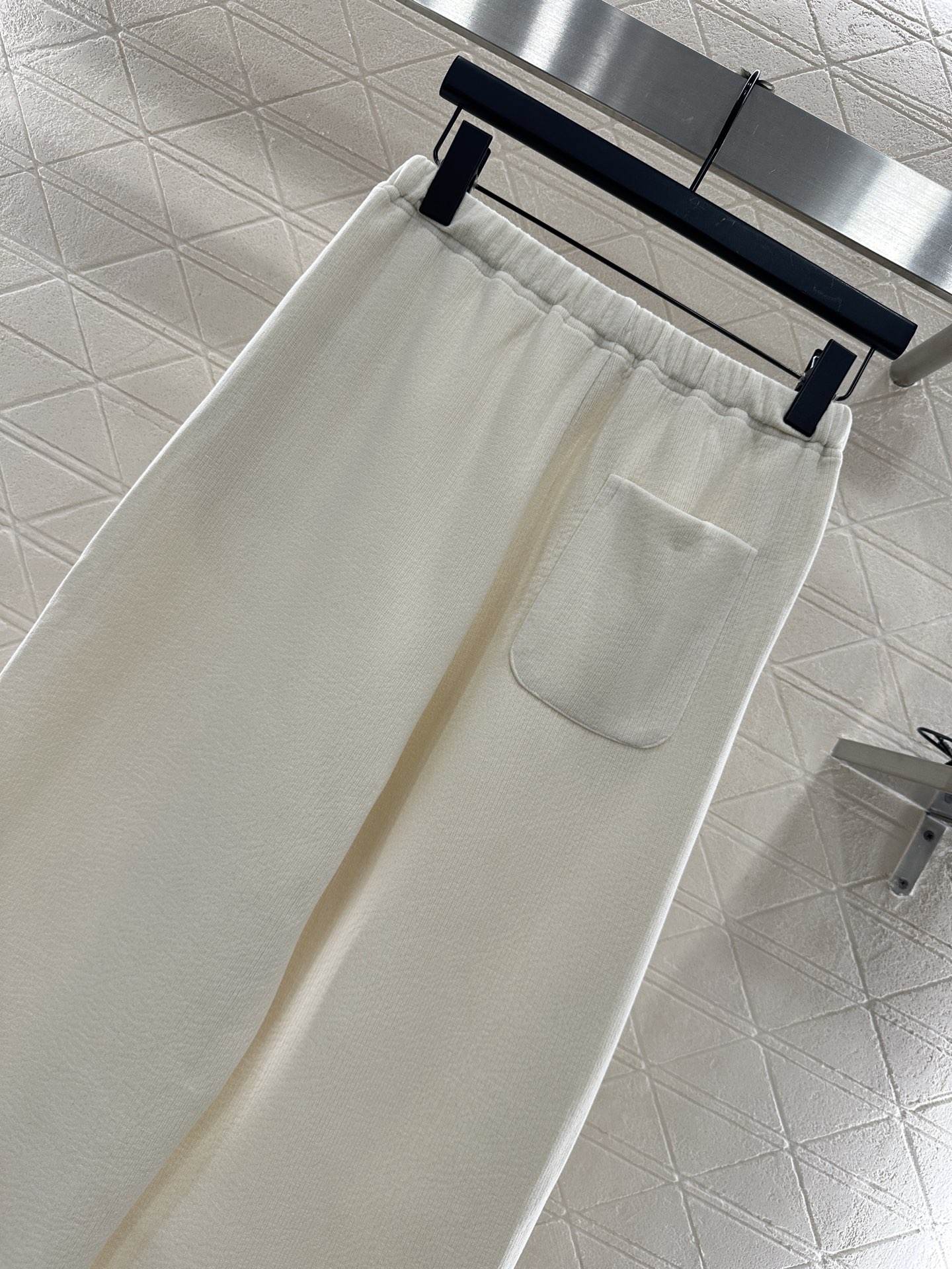 ♥Alexander wan*♥2025新品上架 高腰抽绳阔腿弯刀长裤定制YB进口灯芯绒材质，面料柔软舒