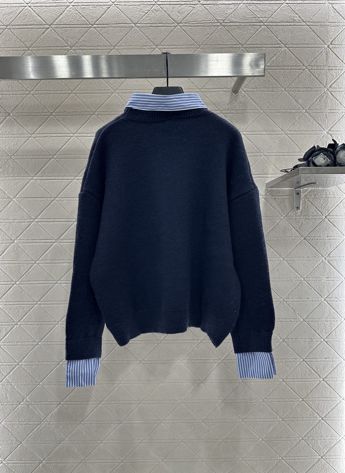 ♥Miumi*♥2025新品上架 拼接领针织上衣半裙套装定制YB羊毛材质➕全棉衬衣面料，弹力舒适，质感十