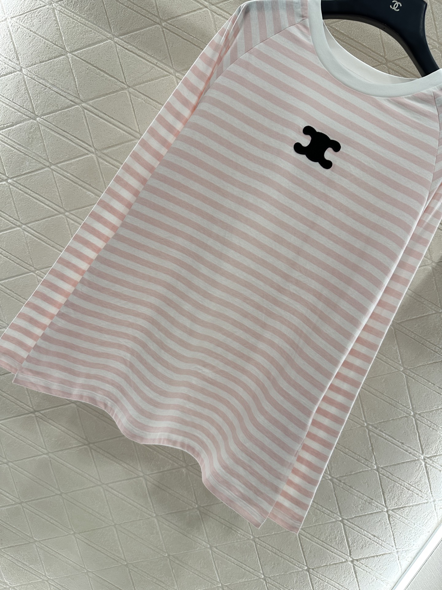 ♥Celin*♥2025新品上架 宽松条纹上衣定制YB斜纹全棉材质，质感光泽，舒适透气，宽松圆领长袖上衣