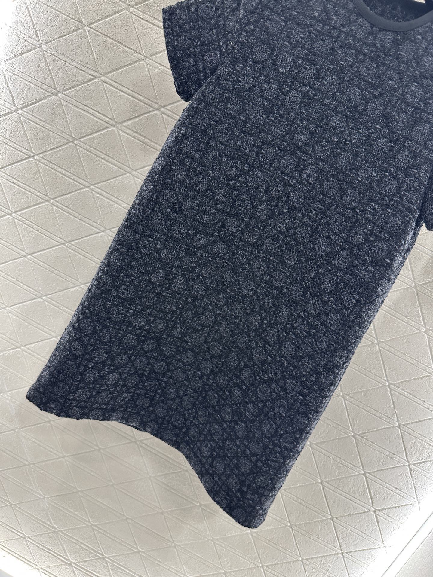 ♥Dio*♥2025新品上架 提花藤格纹短袖连衣裙定制YB进口棉毛提花材质，质感高级，品相十足，圆领短袖