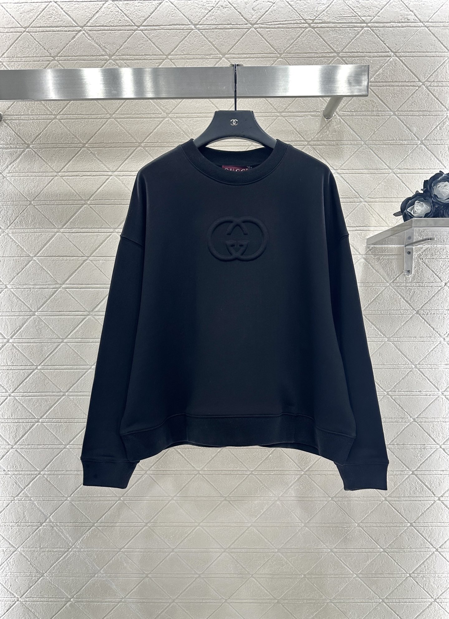 ♥Gucc*♥2025新品上架 圆领立体徽标卫衣定制YB原生全棉材质，内里磨绒处理，保暖亲肤，久洗不易变