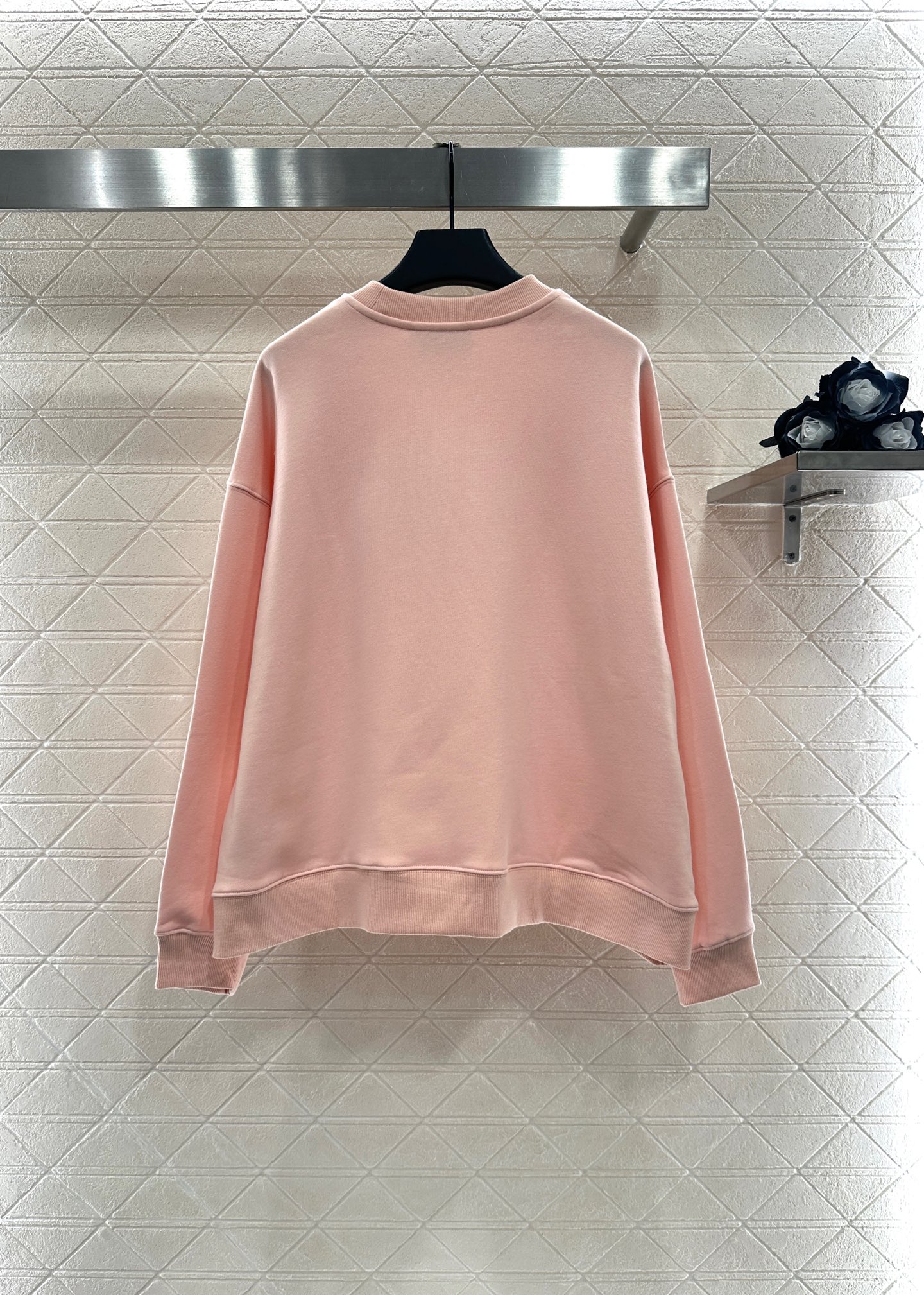 ♥Gucc*♥2025新品上架 圆领立体徽标卫衣定制YB原生全棉材质，内里磨绒处理，保暖亲肤，久洗不易变