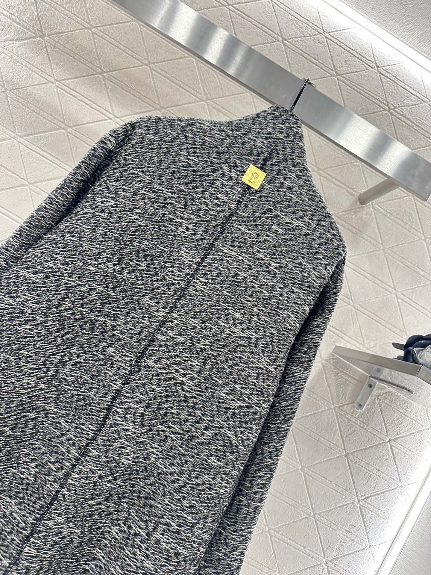 ♥Sch*♥2025新品上架 正肩翻领茧形长款大衣定制YB精仿羊毛材质，质感品相绝佳，长款翻领毛呢大衣，