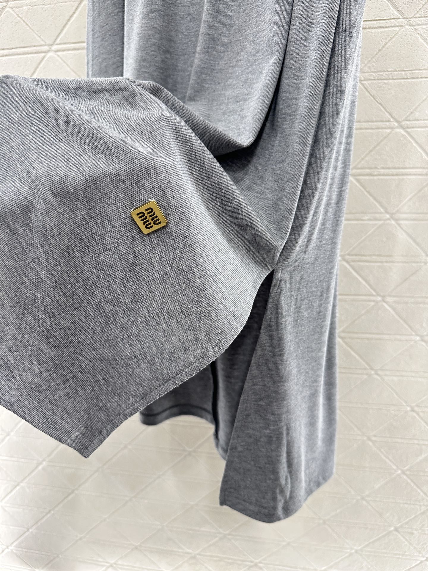 ♥ Miumi*♥2025新品上架 假两件圆领长袖半裙套装定制YB棉毛材质，亲肤透气，弹力十足，圆领假两