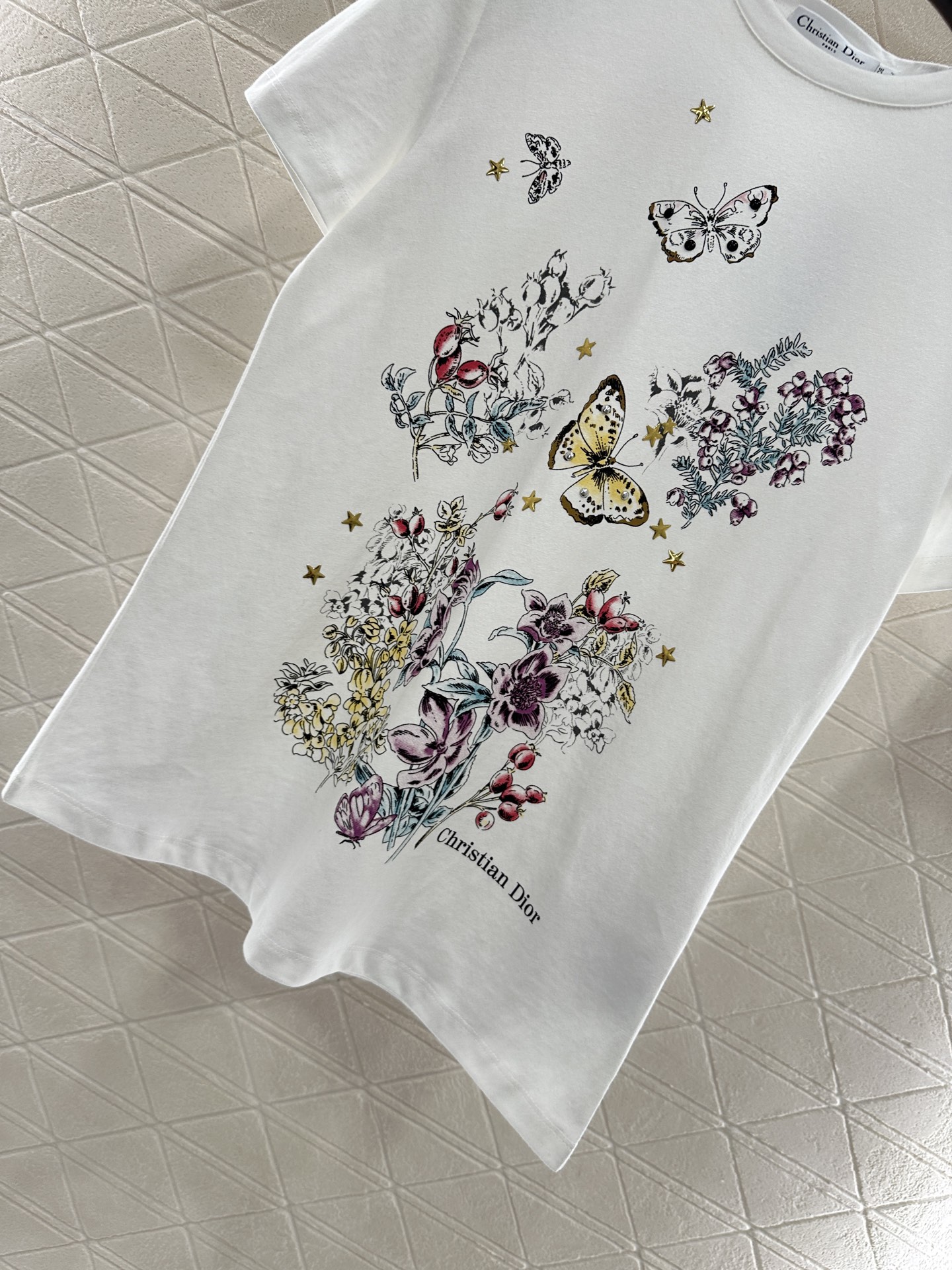 ♥Dio*♥2025新品上架 圆领印花𝑇𝑒𝑒定制YB斜纹全棉材质，质感高级，柔软舒适，常规短袖T恤裁剪，