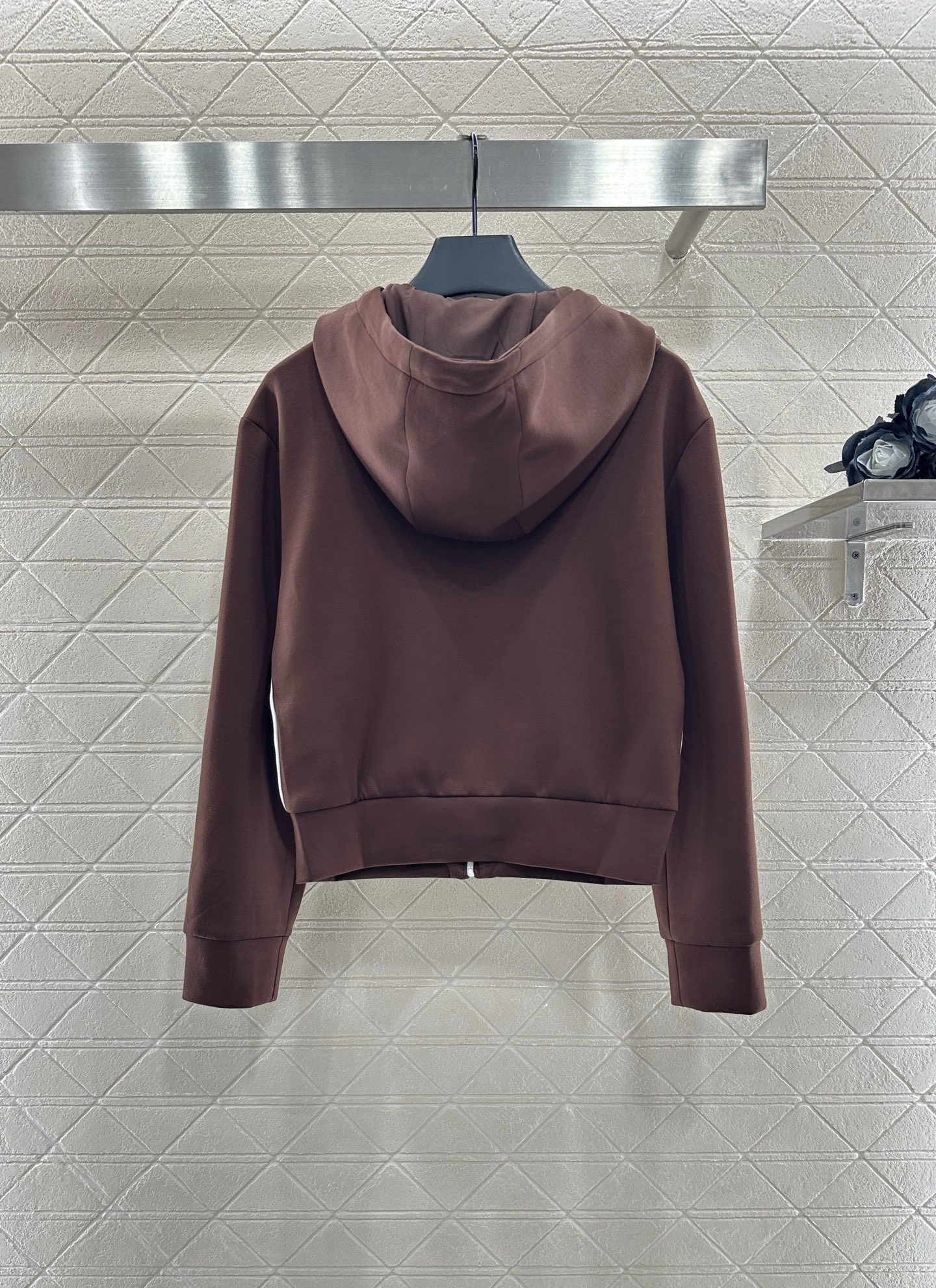 ♥Miumi*♥2025新品上架 连帽外套短裙套装定制YB进口人棉材质，舒适透气 挺括有型，连帽拉链外套