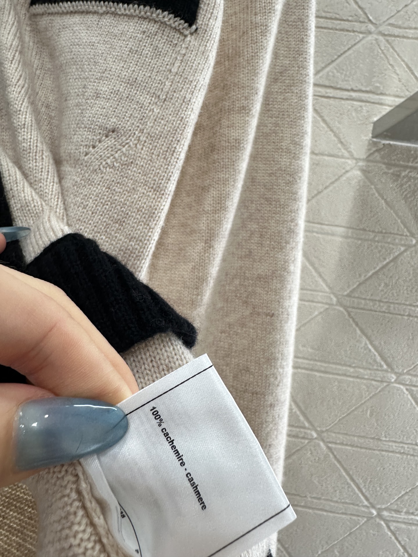 ♥Chane*♥2025新品上架 撞色口袋针织长袖短裙套装定制YB羊绒纱线织造，质感光泽，柔软亲肤，圆领