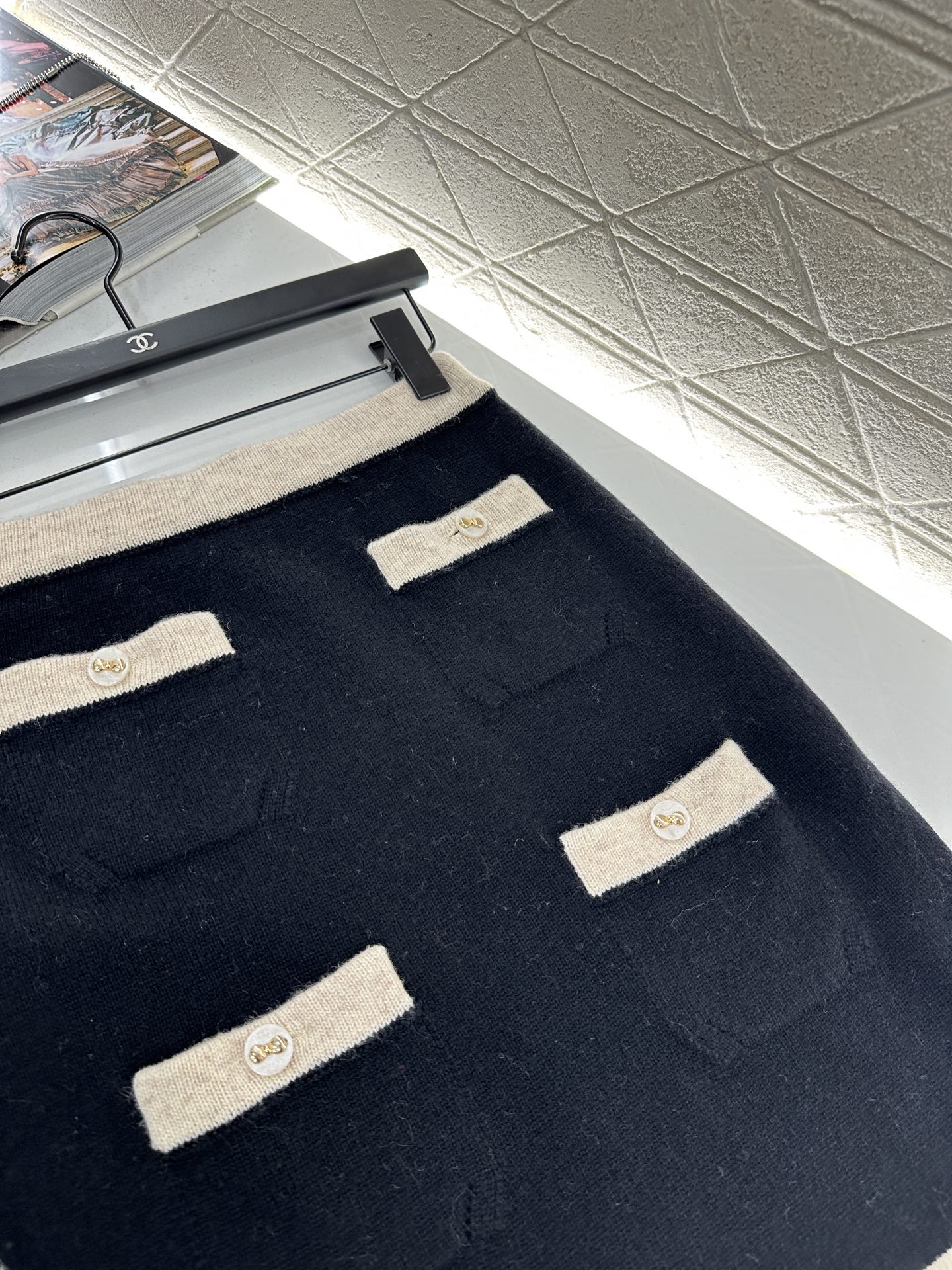 ♥Chane*♥2025新品上架 撞色口袋针织长袖短裙套装定制YB羊绒纱线织造，质感光泽，柔软亲肤，圆领