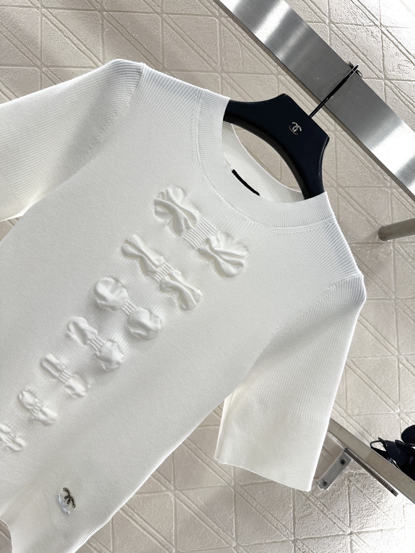 ♥Chane*♥2025新品上架 蝴蝶结圆领短袖毛衣定制YB棉毛纱线织造，柔软细腻，质感舒适，圆领针织短