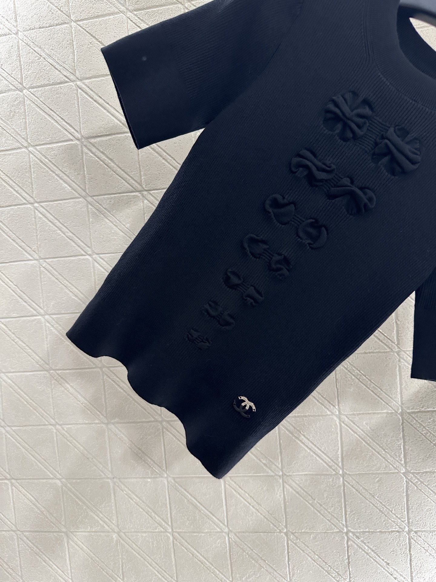 ♥Chane*♥2025新品上架 蝴蝶结圆领短袖毛衣定制YB棉毛纱线织造，柔软细腻，质感舒适，圆领针织短