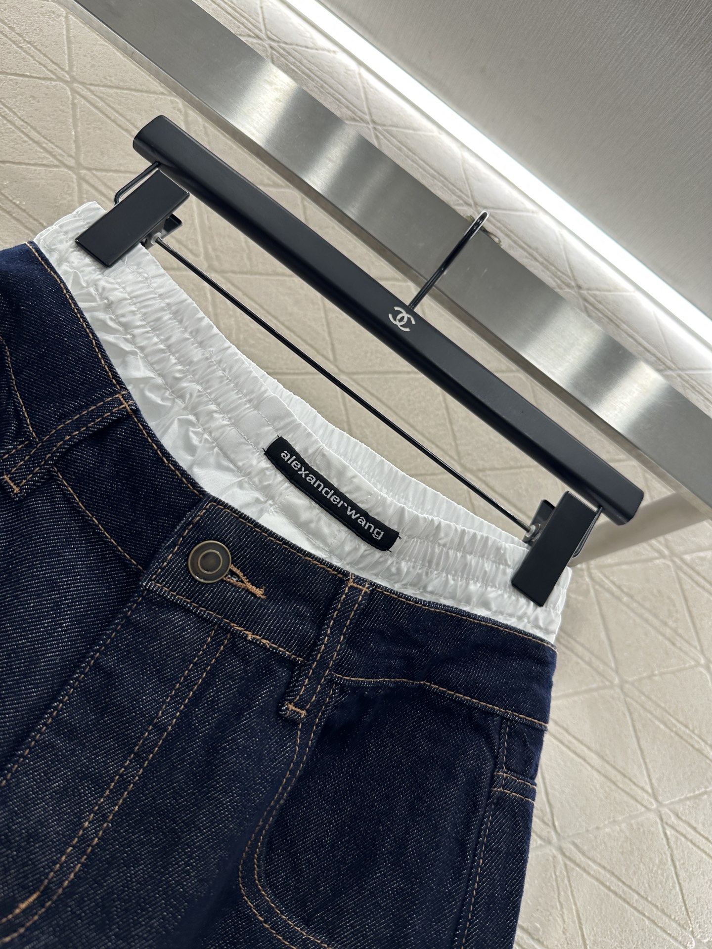 ♥Alexander wan*♥2025新品上架 牛仔拼接弯刀阔腿长裤定制YB斜纹棉牛仔材质，质感上乘，