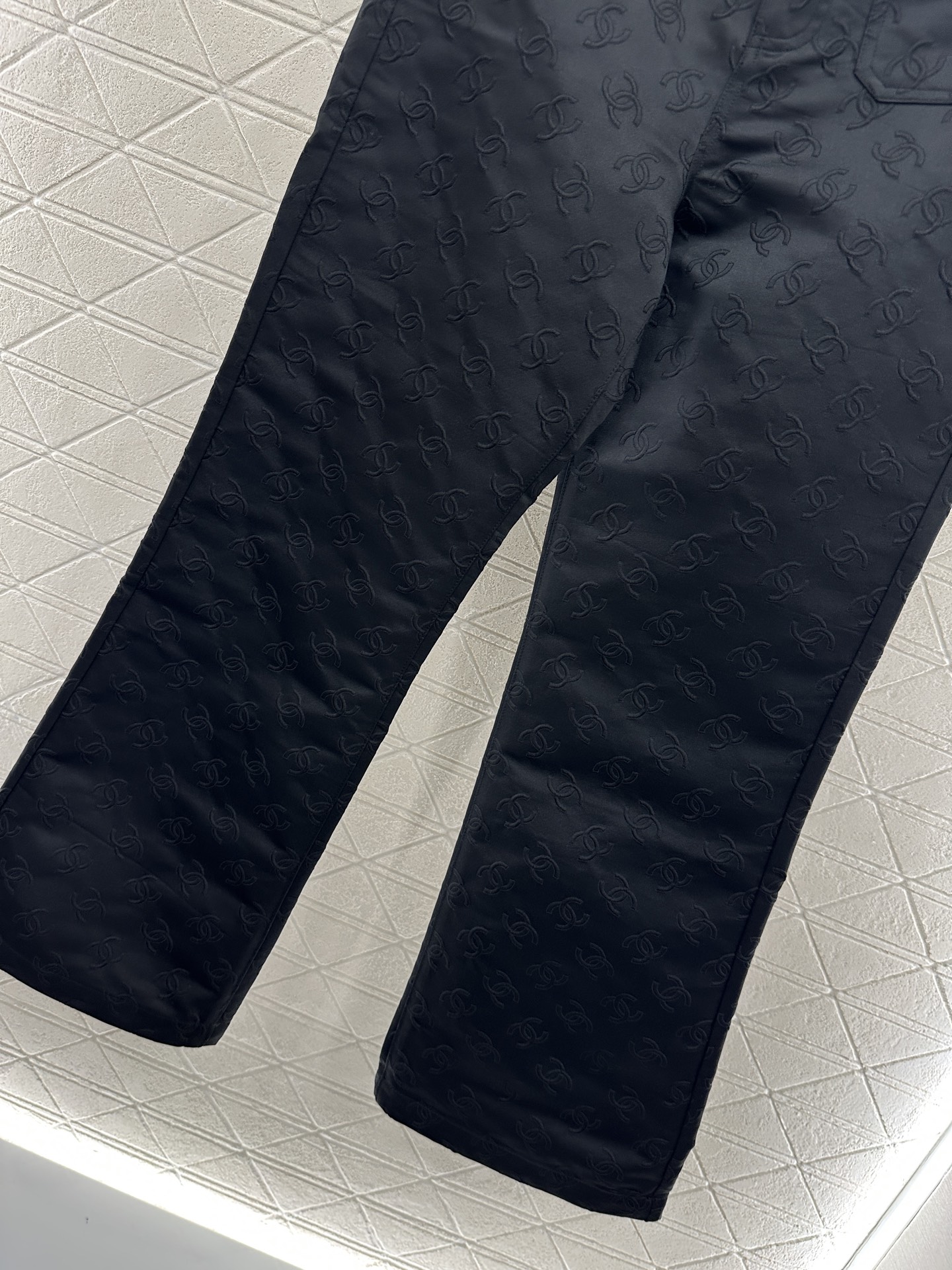 ♥Chane*♥2025新品上架 提花夹克外套长裤套装定制YB提花材质，质感高级，品相十足，通体双C满铺