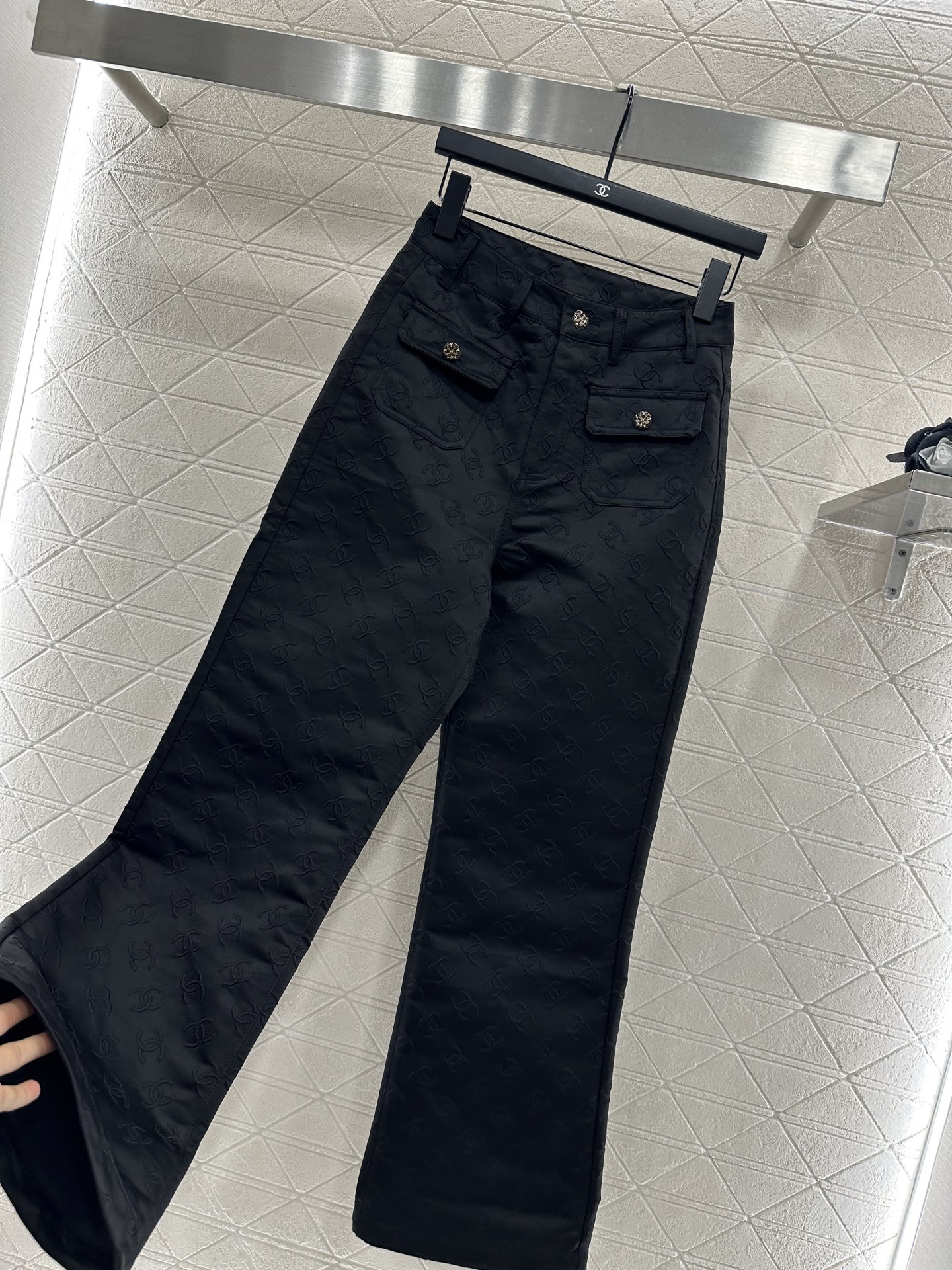 ♥Chane*♥2025新品上架 提花夹克外套长裤套装定制YB提花材质，质感高级，品相十足，通体双C满铺