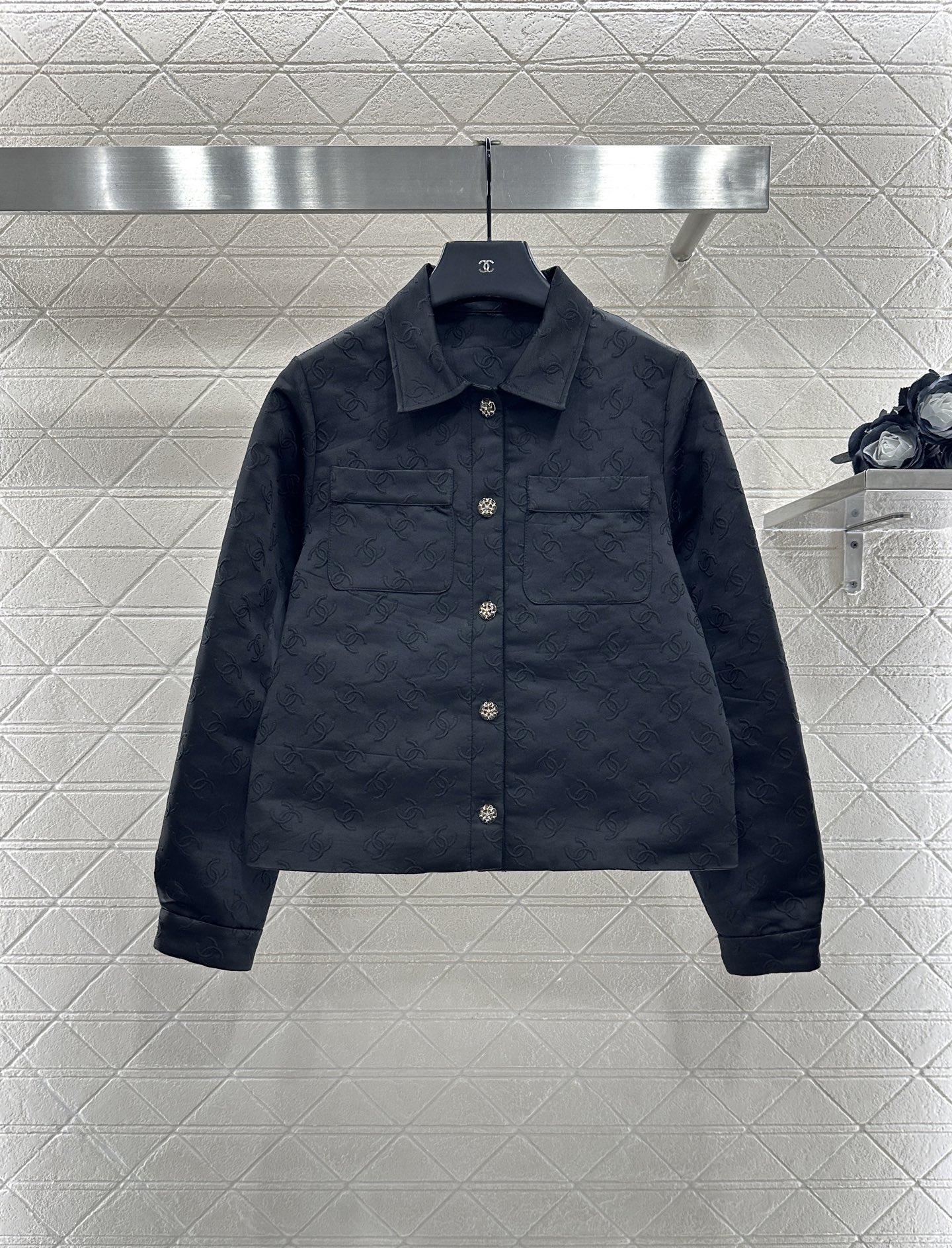 ♥Chane*♥2025新品上架 提花夹克外套长裤套装定制YB提花材质，质感高级，品相十足，通体双C满铺