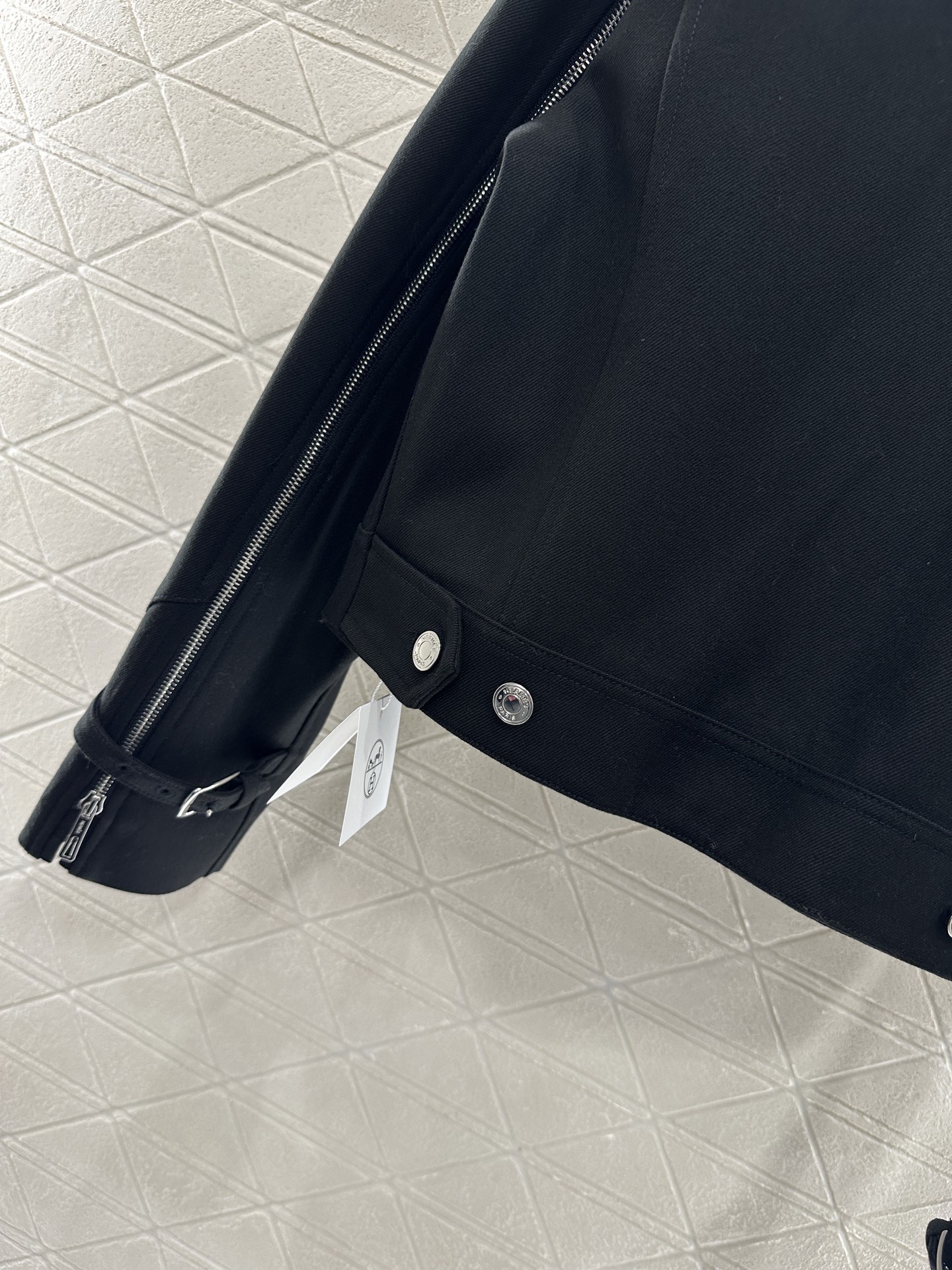 ♥Herme*♥2025新品上架 休闲拉链夹克外套定制YB进口丝毛材质，质感高级，穿搭舒适，翻领拉链夹克