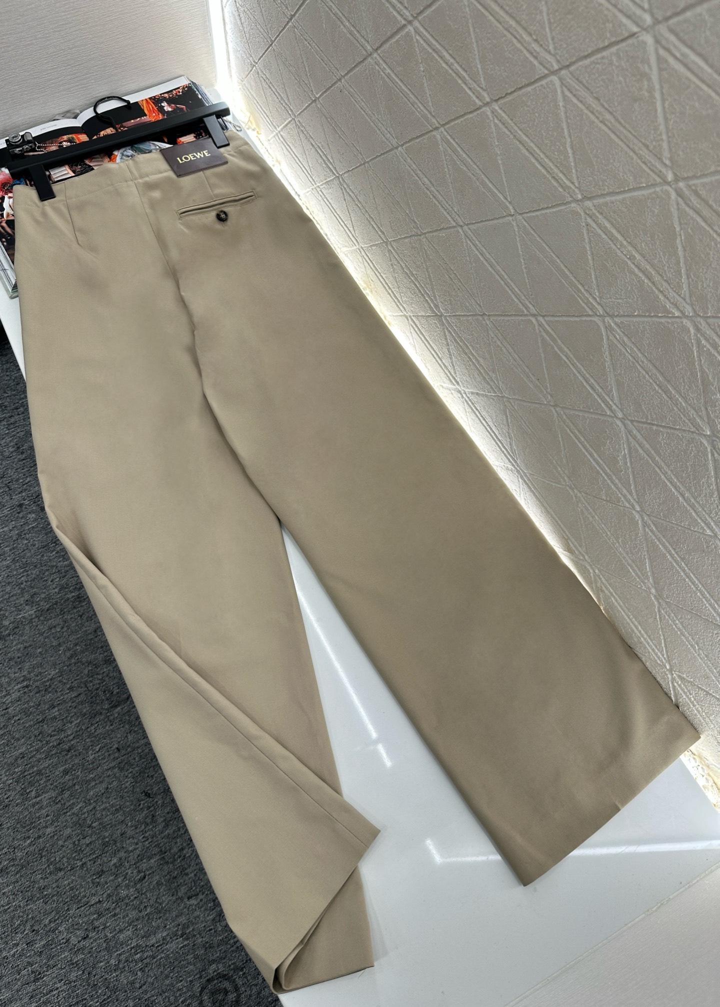 ♥Loew*♥2025新品上架 弹力褶皱西装外套中长裤套装定制YB进口材质 质感光泽高级 垂顺有型 正肩