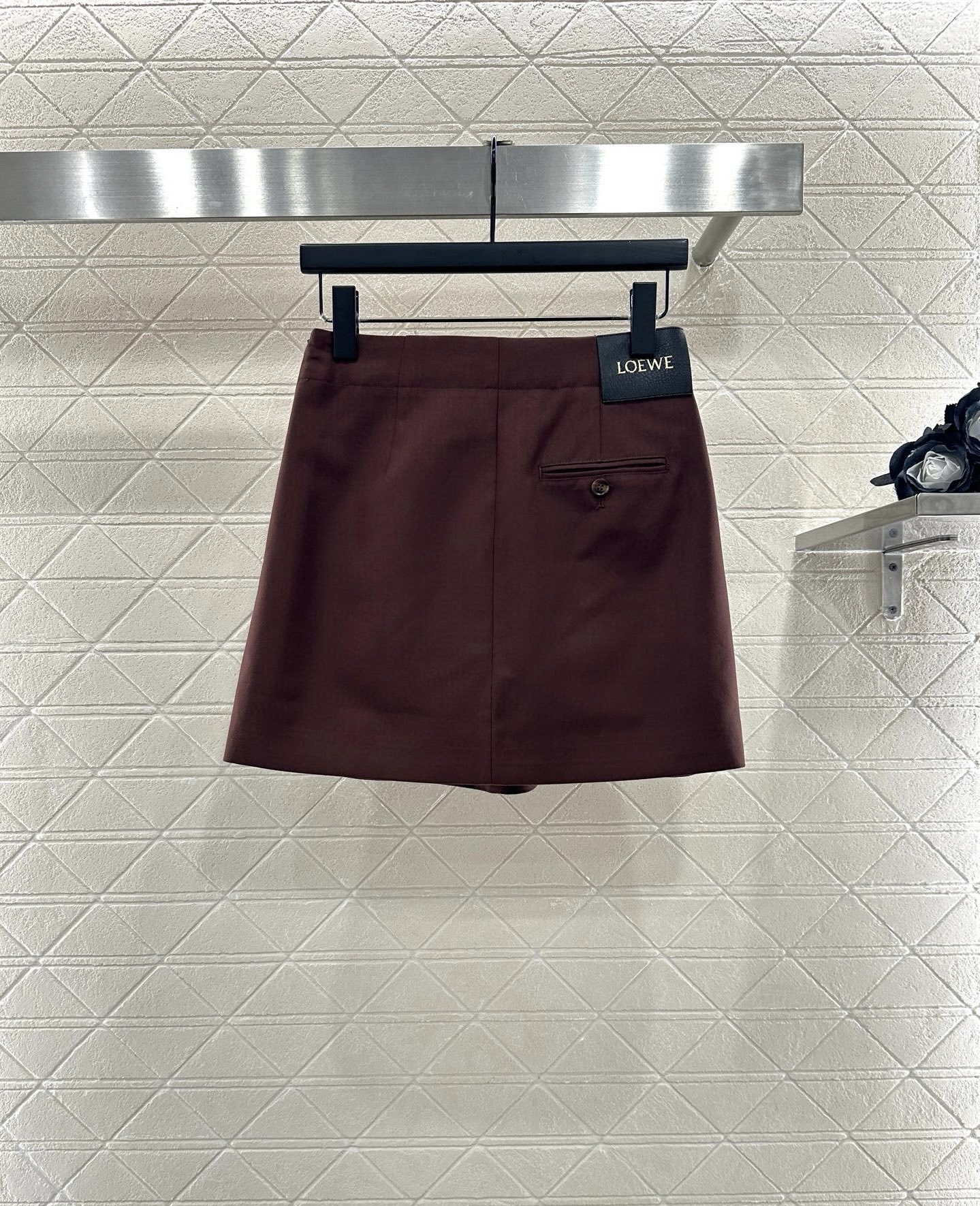 ♥Loew*♥2025新品上架 皮扣外套半裙套装定制YB进口材质，质感光泽，垂顺有型，翻领夹克外套半裙套