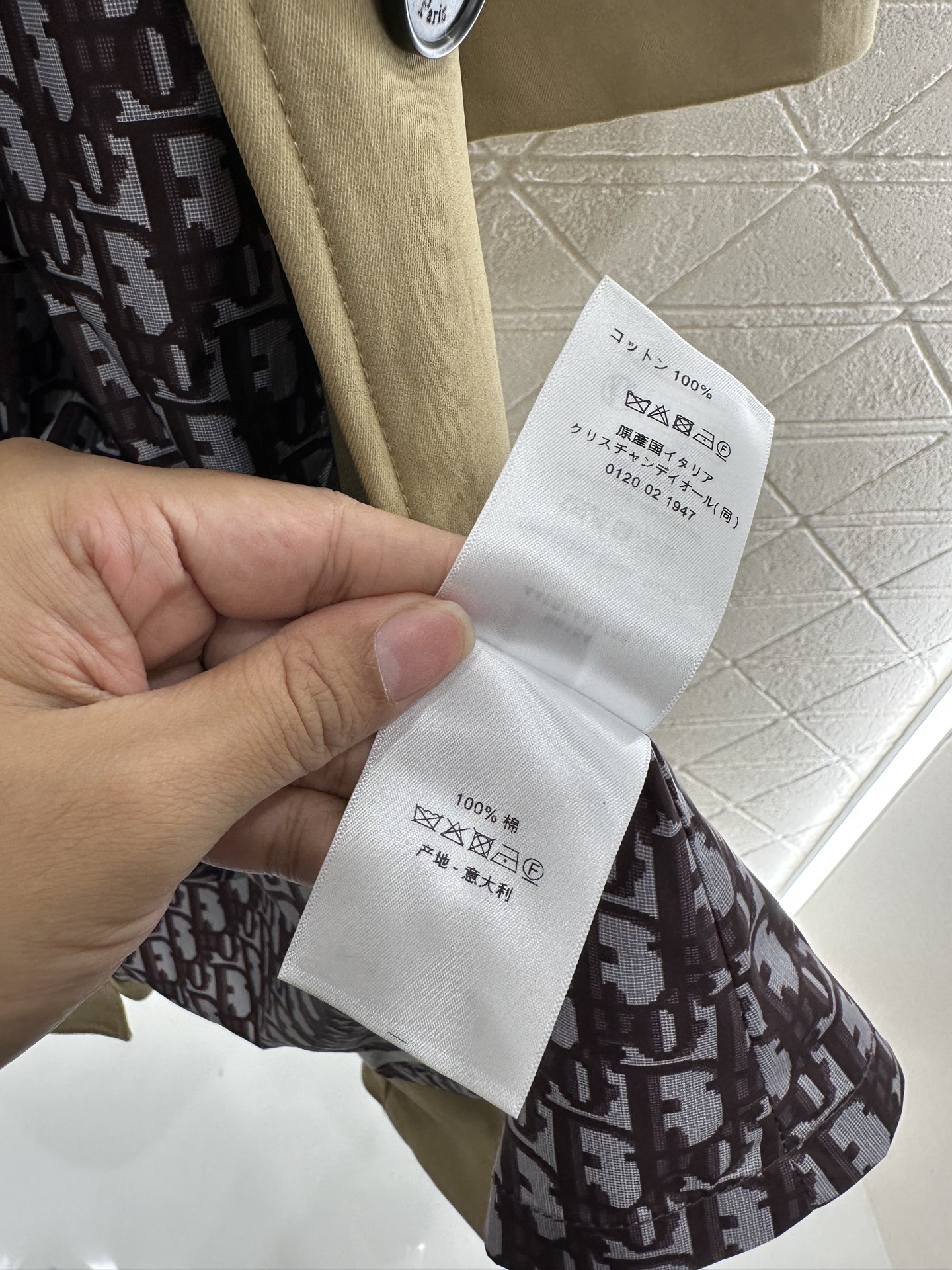 ♥Dio*♥2025新品上架 翻领腰带风衣外套定制YB进口风衣材质，工艺处理，挺括有型，质感高级，翻领长