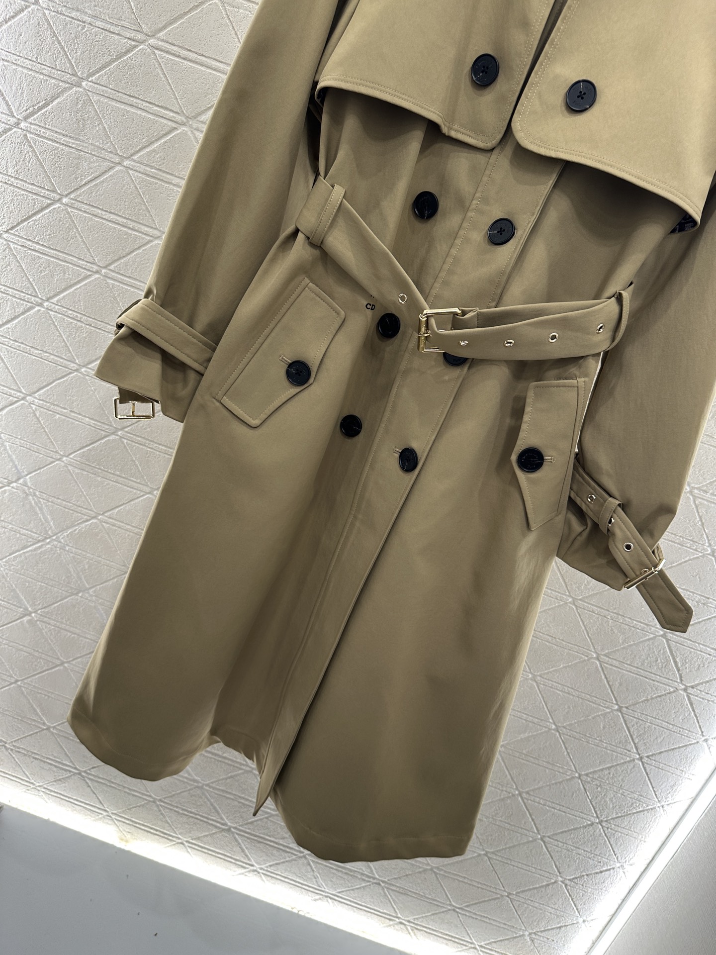 ♥Dio*♥2025新品上架 翻领腰带风衣外套定制YB进口风衣材质，工艺处理，挺括有型，质感高级，翻领长