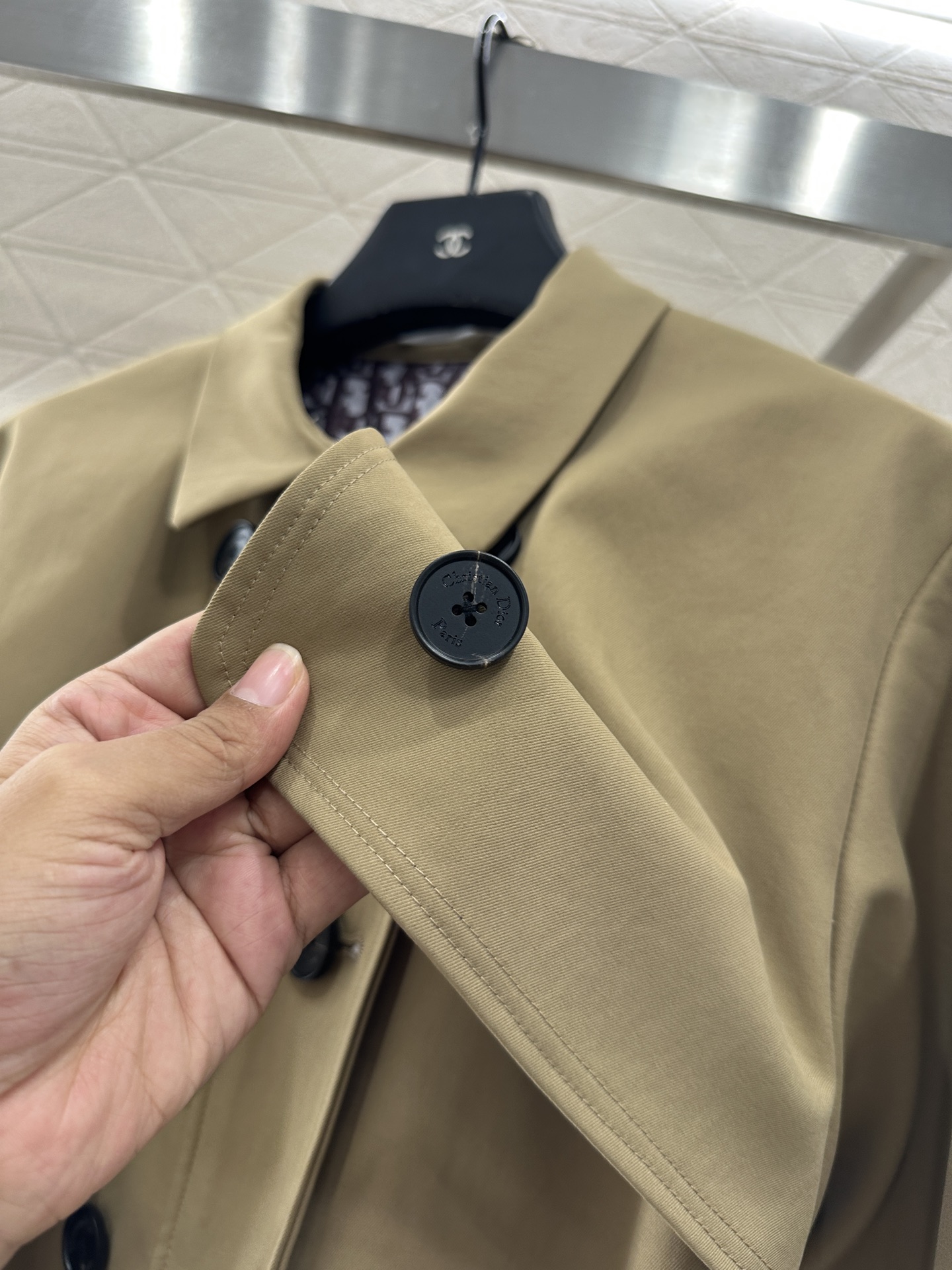 ♥Dio*♥2025新品上架 翻领腰带风衣外套定制YB进口风衣材质，工艺处理，挺括有型，质感高级，翻领长