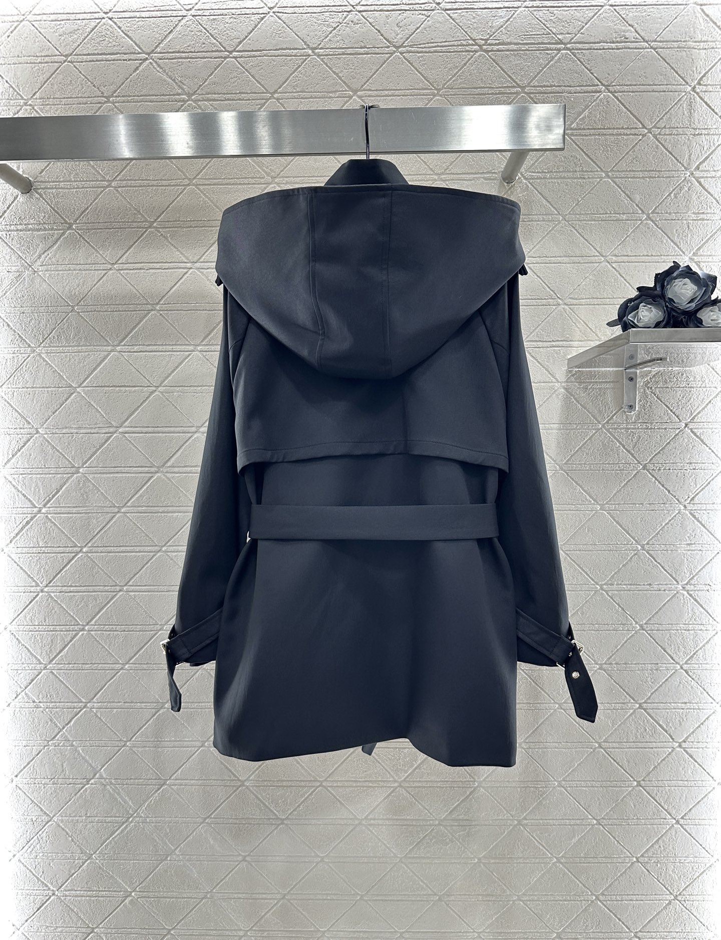 ♥Dio*♥2025新品上架 可拆卸连帽风衣外套定制YB进口防风防污风衣材质，呈现挺阔有型穿搭风格，连帽