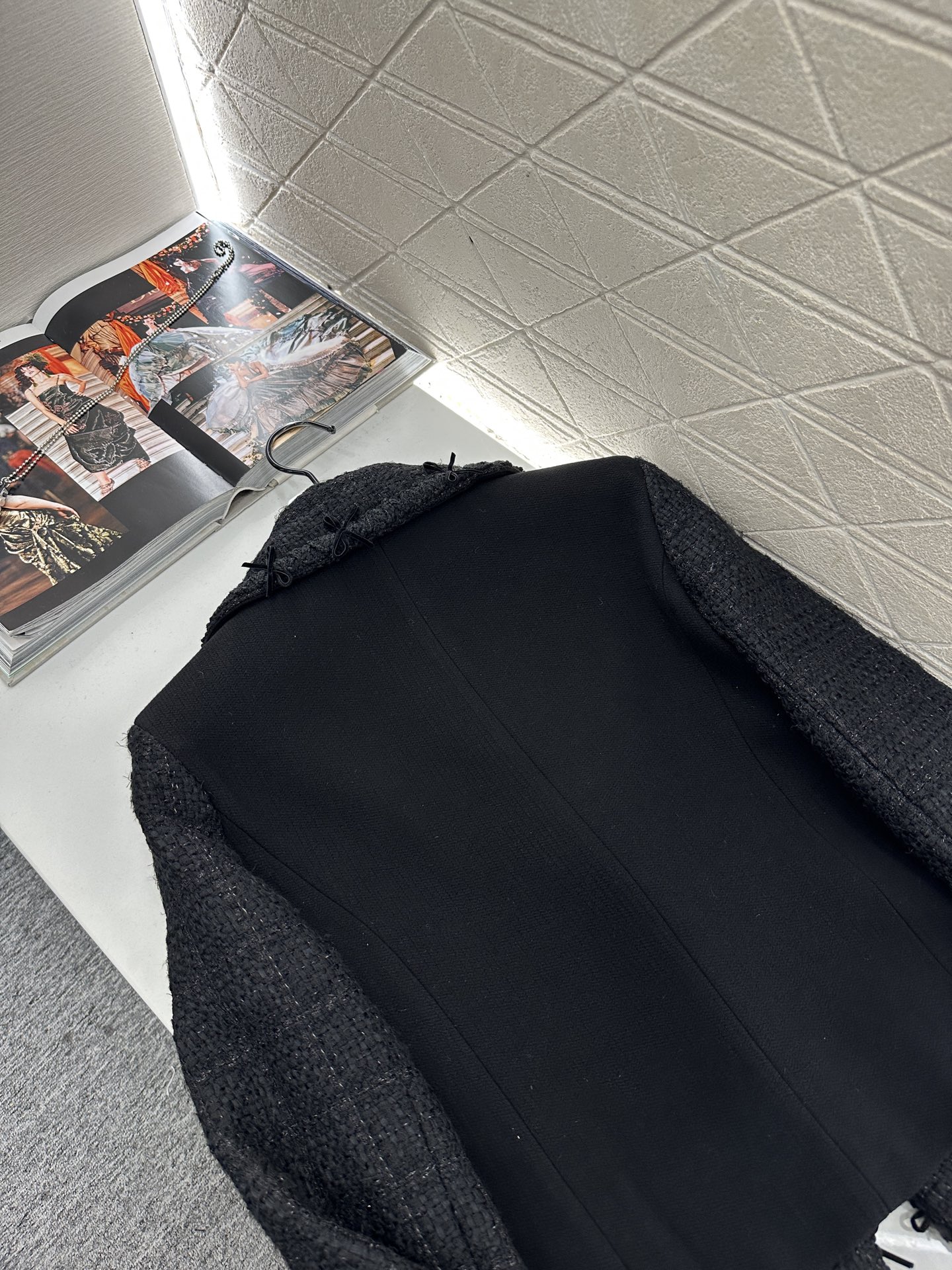 ♥Chane*♥2025新品上架 翻领蝴蝶结捆边编织洋装定制YB进口粗纺羊毛呢材质，质感高级，品相十足，