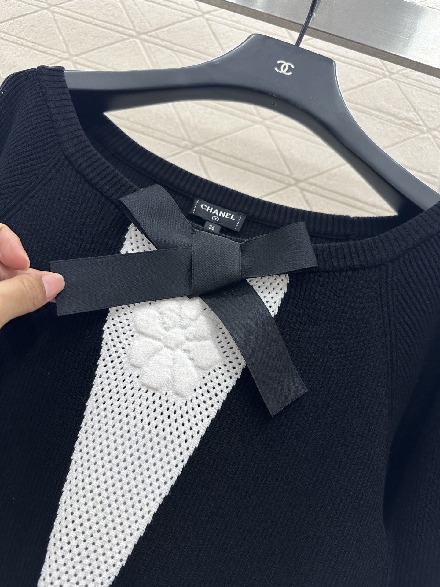 ♥Chane*♥2025新品上架 立体蝴蝶结山茶花针织裙定制YB进口纱线织造，舒适软糯，弹力十足，圆领喇