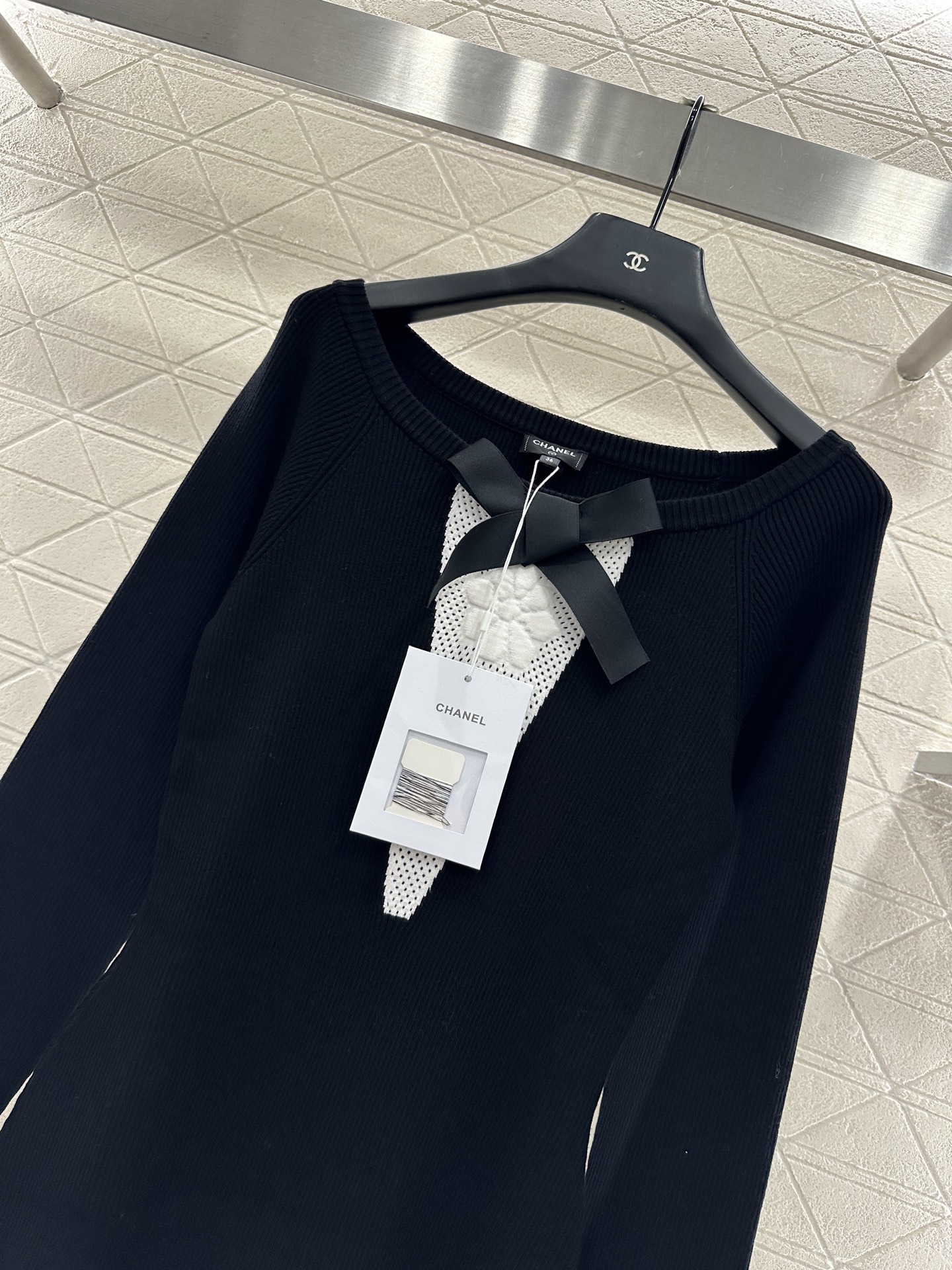 ♥Chane*♥2025新品上架 立体蝴蝶结山茶花针织裙定制YB进口纱线织造，舒适软糯，弹力十足，圆领喇