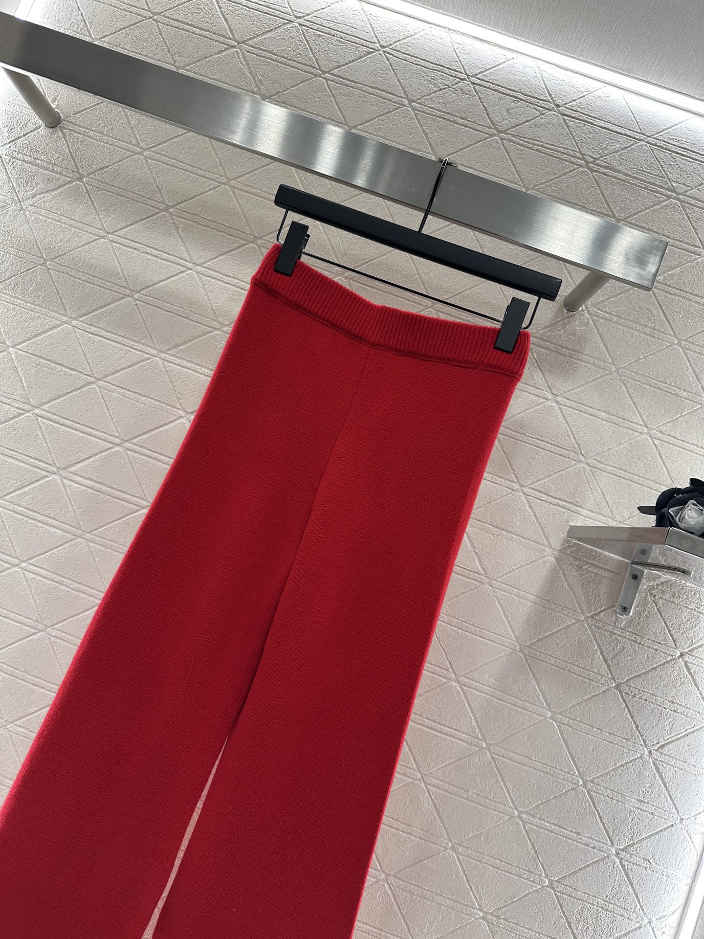 ♥Chane*♥2025新品上架 撞色包边阔腿针织长裤定制YB羊绒针织材质，密度织法，质感十足，螺纹高腰