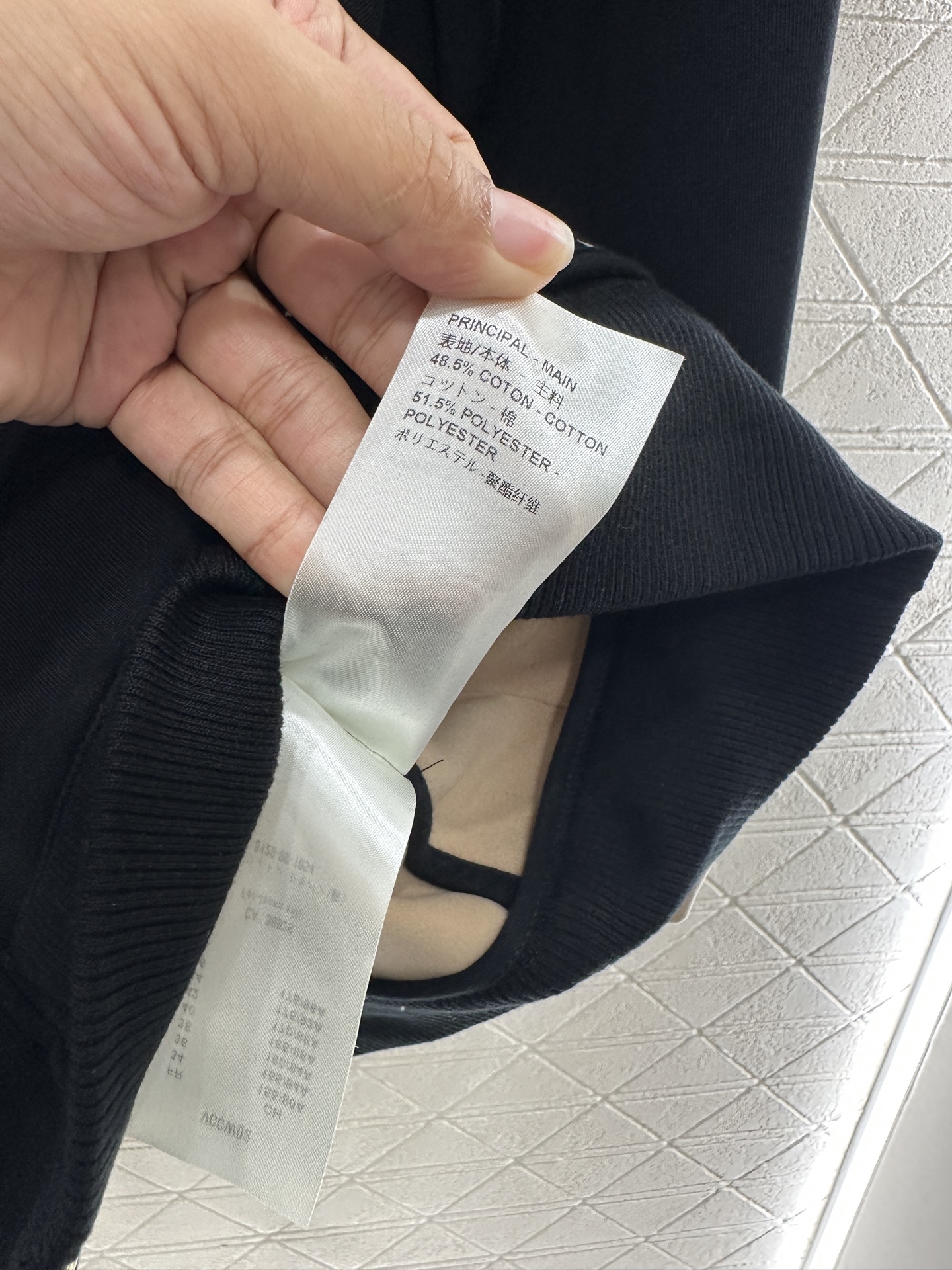 ♥Louis vuitto*♥2025新品上架 翻领提花腰带大衣外套定制YB棉纶混纺材质，复合工艺处理，