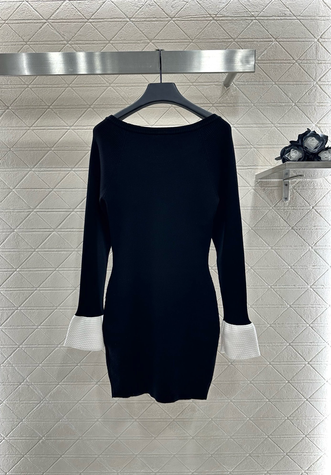 ♥Chane*♥2025新品上架 立体蝴蝶结山茶花针织裙定制YB进口纱线织造，舒适软糯，弹力十足，圆领喇