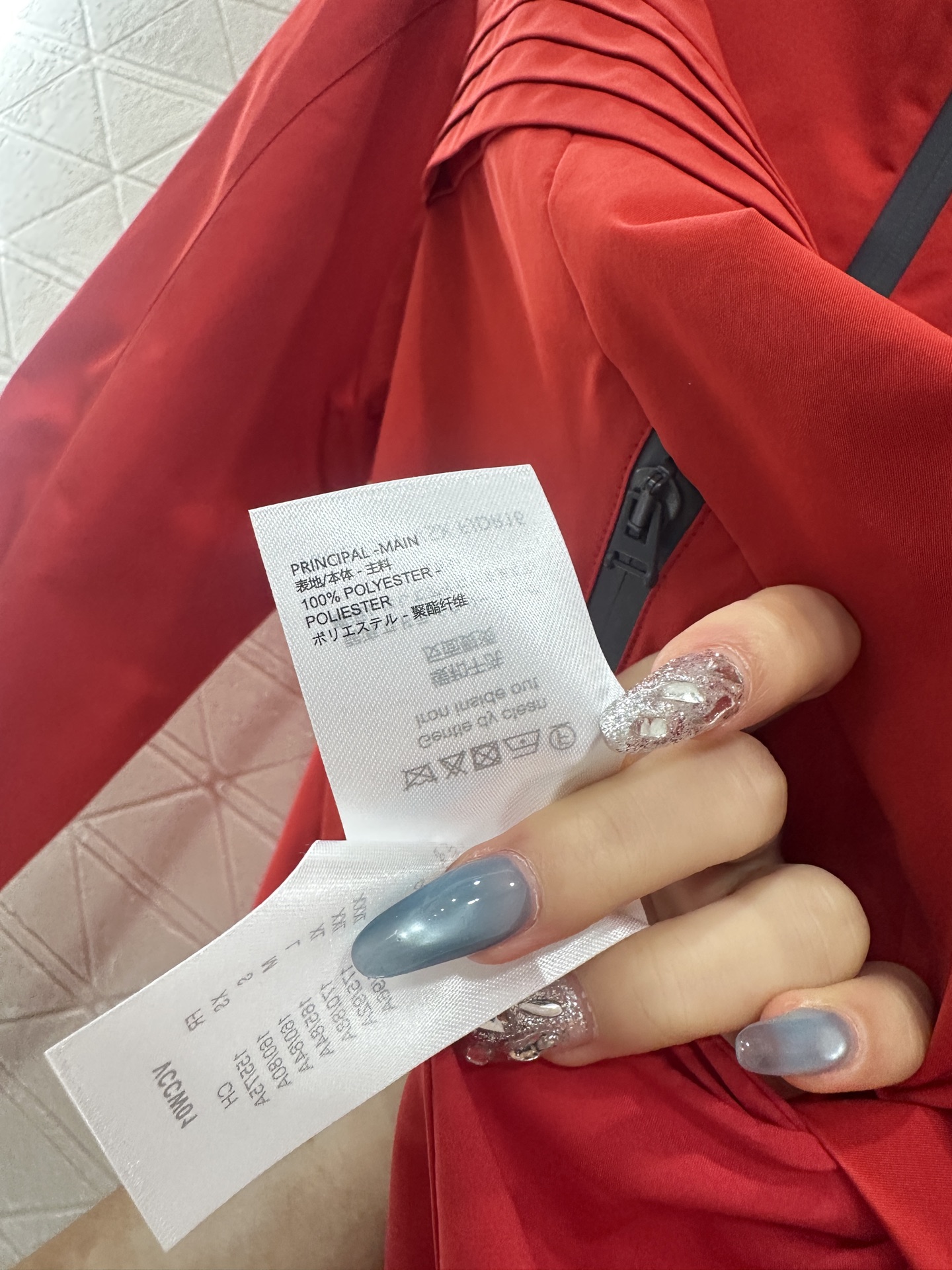 ♥Louis Vuitto*♥2025新品上架 时尚冲锋外套定制YB进口冲锋尼龙材质，质感高级，挺括有型