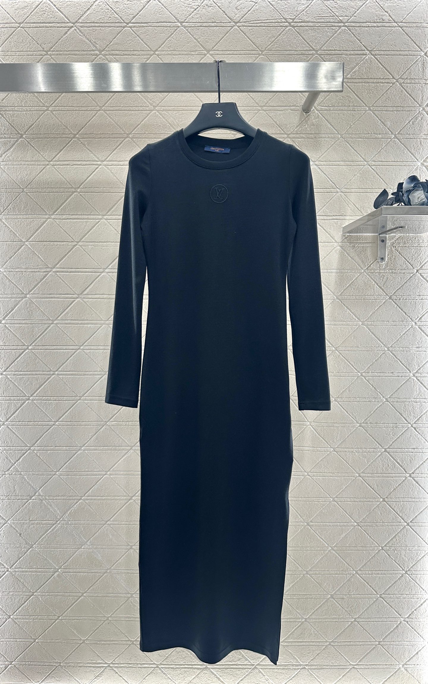♥Louis vuitto*♥2025新品上架 修身徽标打底连衣裙定制YB斜纹全棉材质，质感舒适，弹力十