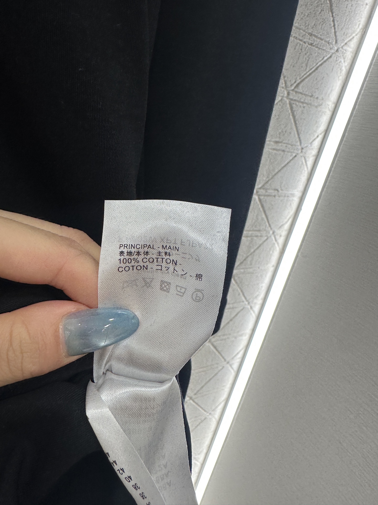 ♥Louis vuitto*♥2025新品上架 修身徽标打底连衣裙定制YB斜纹全棉材质，质感舒适，弹力十