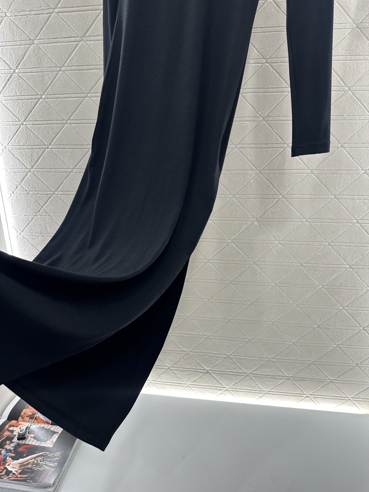 ♥Louis vuitto*♥2025新品上架 修身徽标打底连衣裙定制YB斜纹全棉材质，质感舒适，弹力十