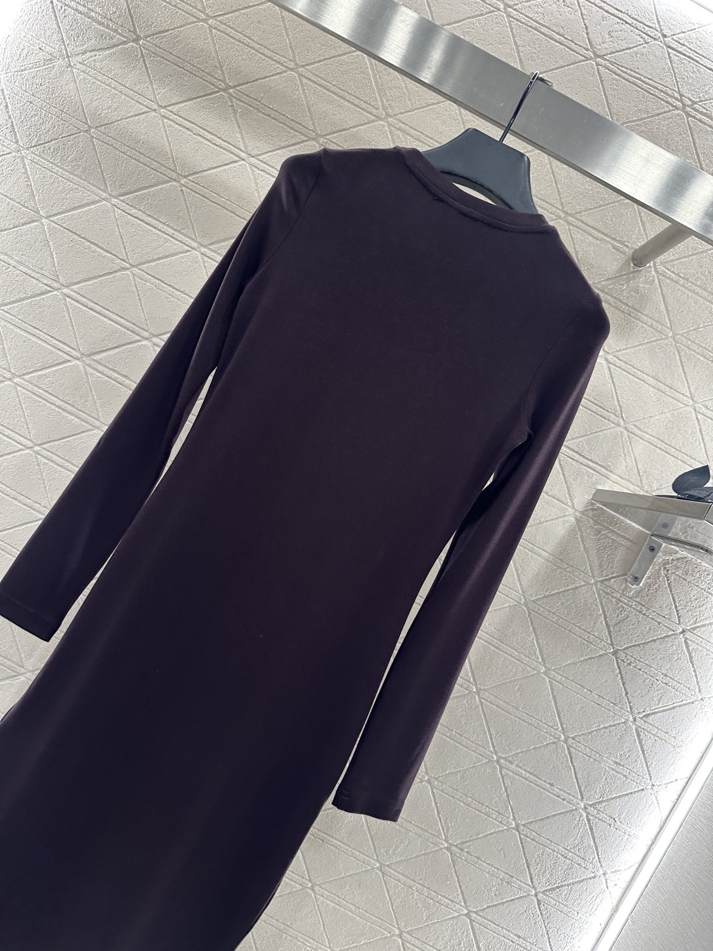 ♥Louis vuitto*♥2025新品上架 修身徽标打底连衣裙定制YB斜纹全棉材质，质感舒适，弹力十