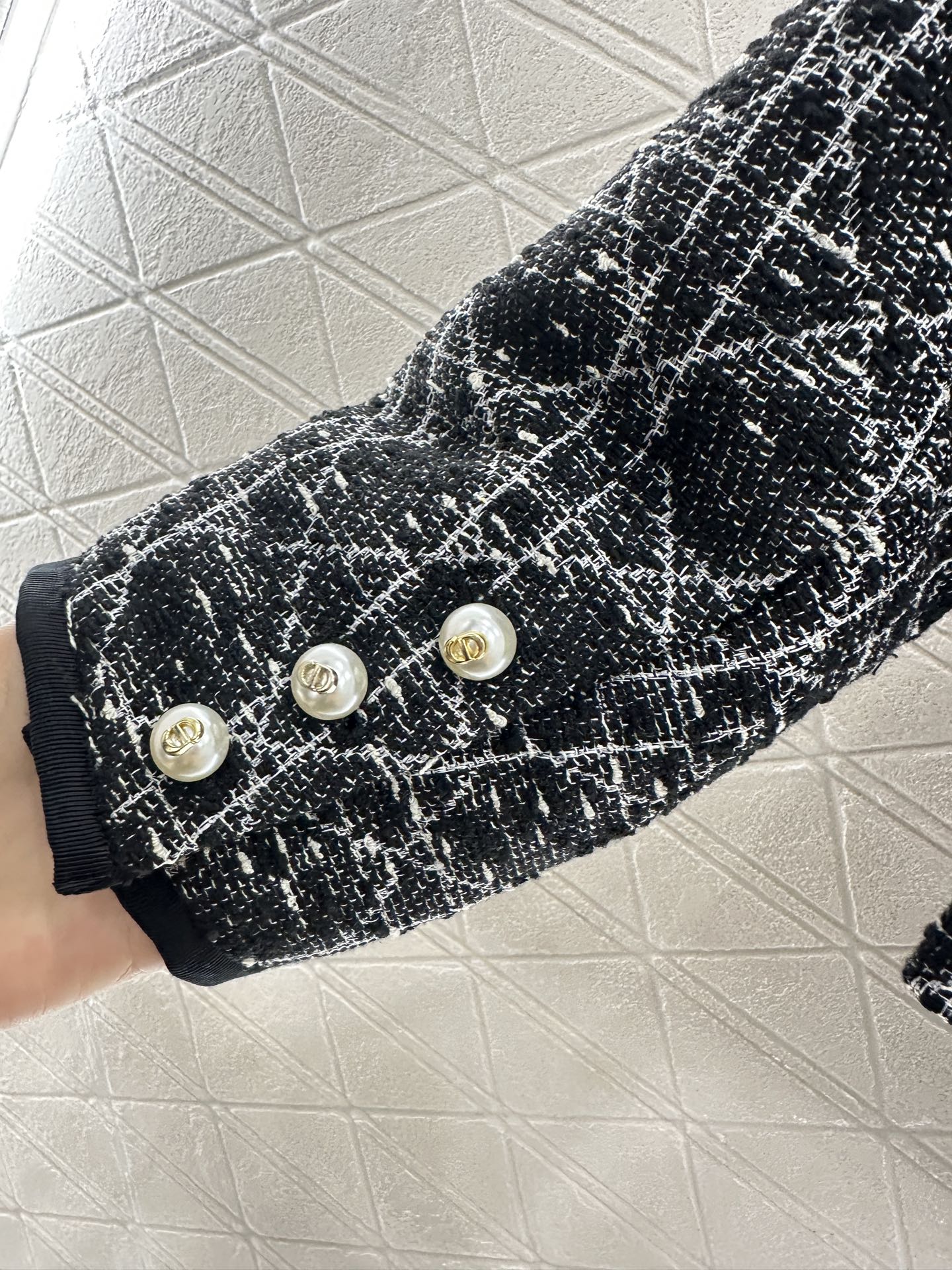 ♥Dio*♥2025新品上架 藤格纹提花衬衫外套定制YB棉纶提花材质，质感高级，品相十足，翻领衬衣版型，