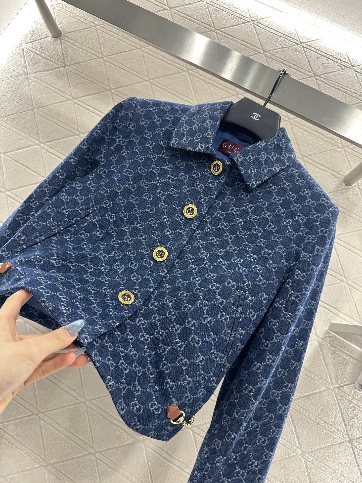 ♥Gucc*♥2025新品上架 翻领提花短款外套定制YB进口提花材质，质感高级，挺括有型，翻领正肩夹克外