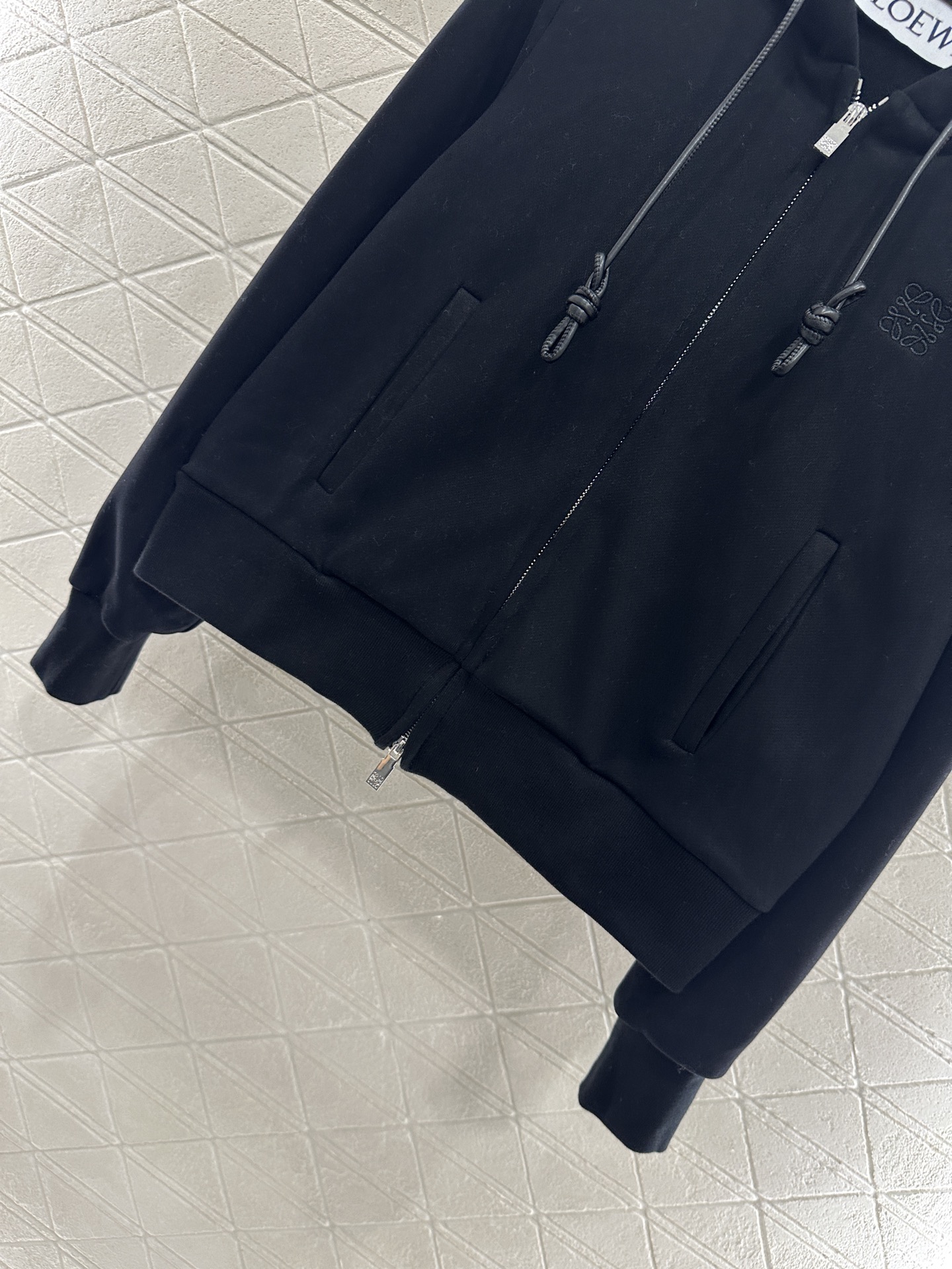 ♥Loew*♥2025新品上架 加绒磨毛连帽拉链外套定制YB斜纹全棉材质，质感光泽，品相高级，常规百搭连