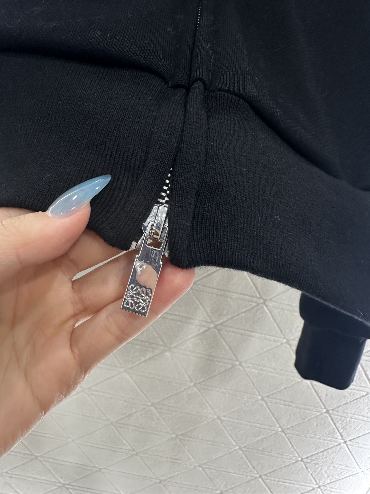 ♥Loew*♥2025新品上架 加绒磨毛连帽拉链外套定制YB斜纹全棉材质，质感光泽，品相高级，常规百搭连