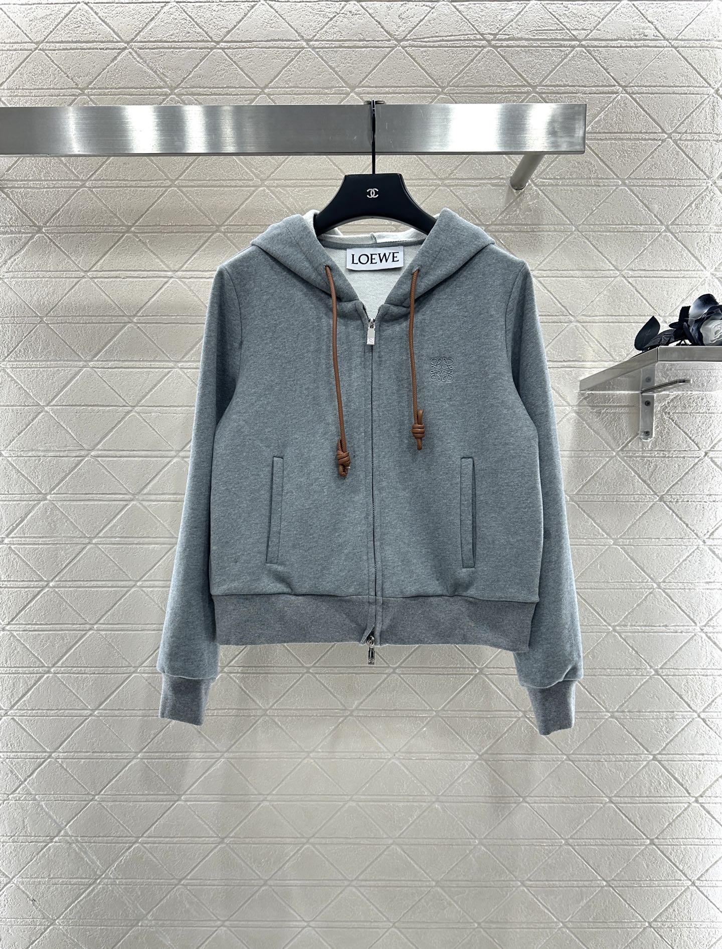 ♥Loew*♥2025新品上架 加绒磨毛连帽拉链外套定制YB斜纹全棉材质，质感光泽，品相高级，常规百搭连
