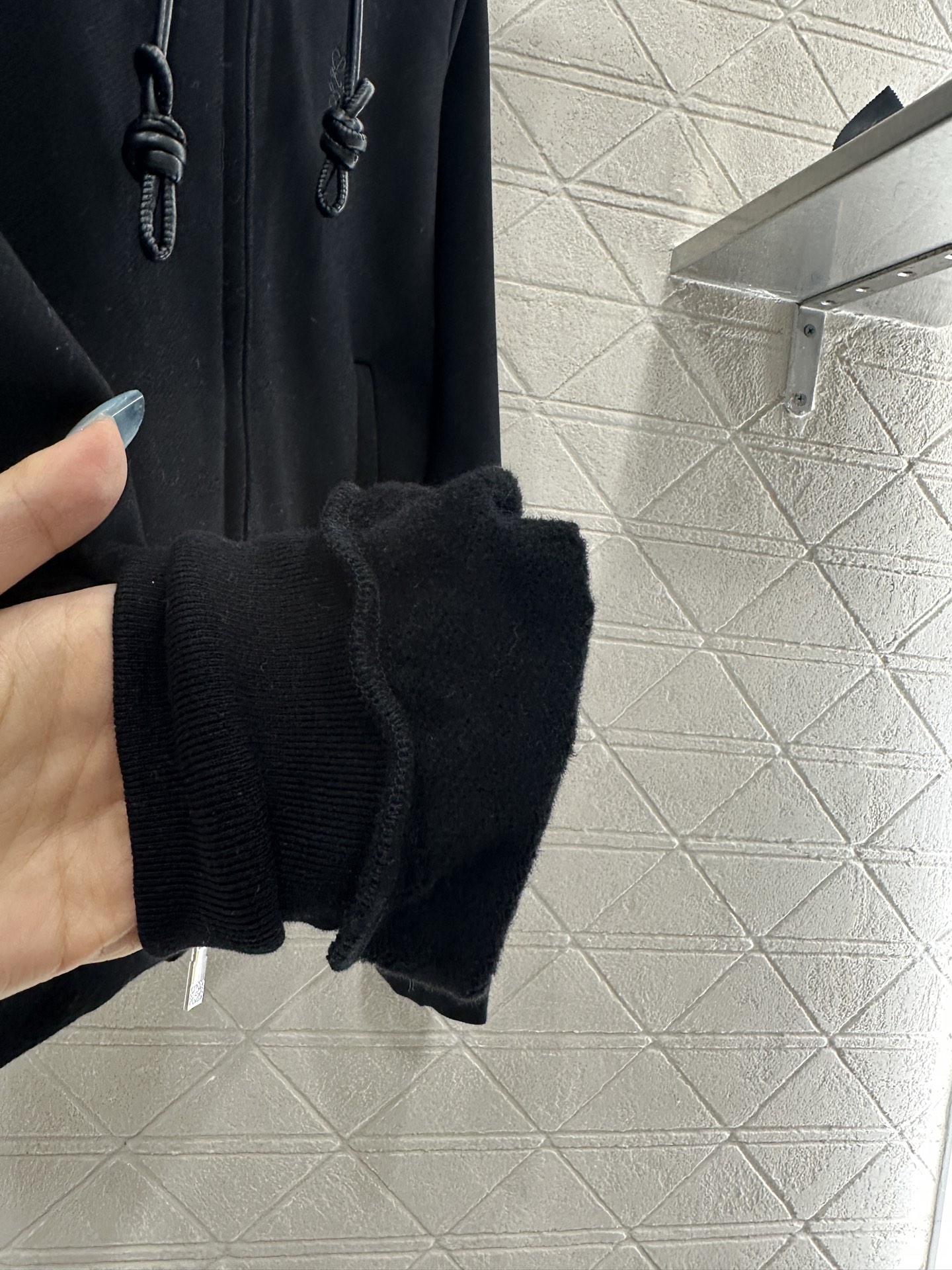 ♥Loew*♥2025新品上架 加绒磨毛连帽拉链外套定制YB斜纹全棉材质，质感光泽，品相高级，常规百搭连