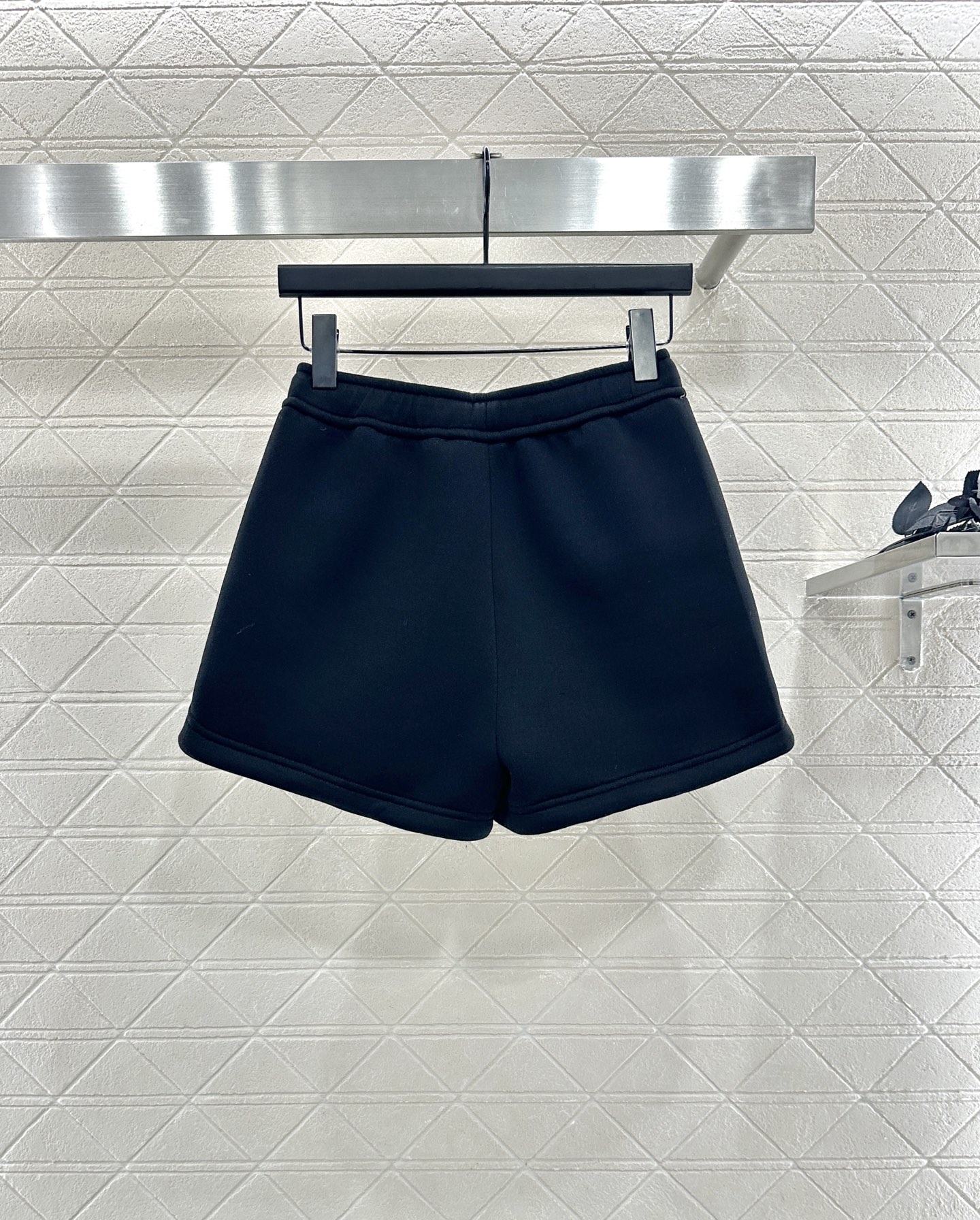 ♥Gucc*♥2025新品上架 连帽字母外套短裤套装定制YB进口人棉材质，柔软亲肤，舒适有型，连帽外套裁