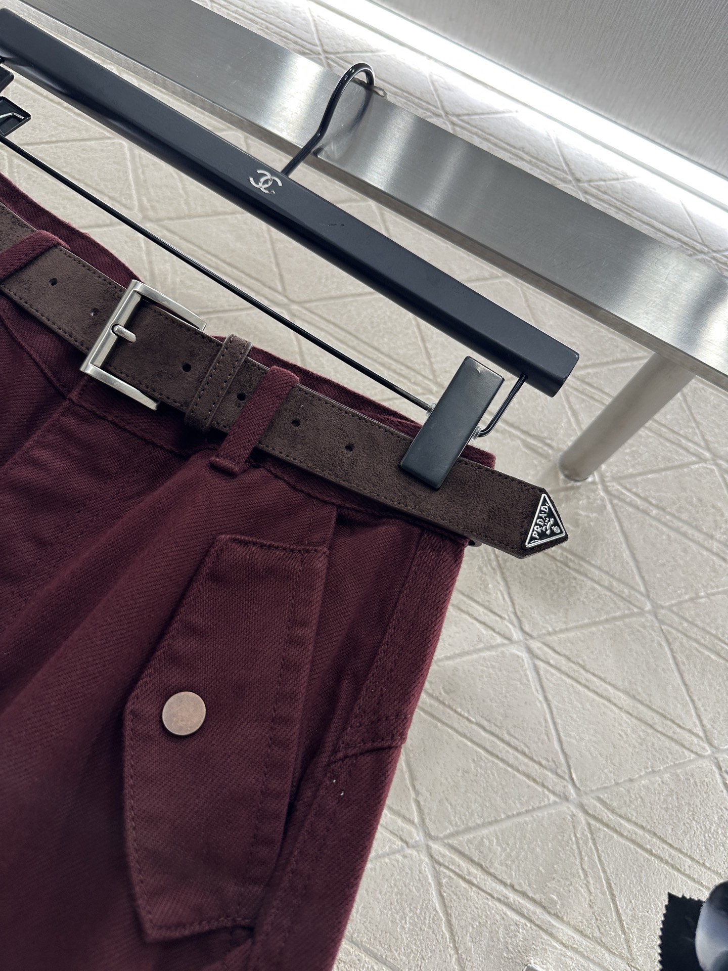 ♥Prad*♥2025新品上架 翻盖口袋工装长裤定制YB斜纹牛仔棉材质，质感高级，垂感更强，高腰阔腿长裤