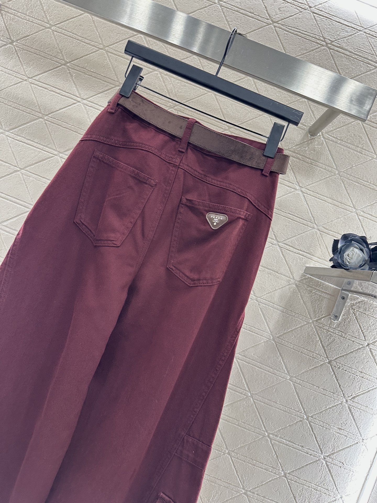 ♥Prad*♥2025新品上架 翻盖口袋工装长裤定制YB斜纹牛仔棉材质，质感高级，垂感更强，高腰阔腿长裤