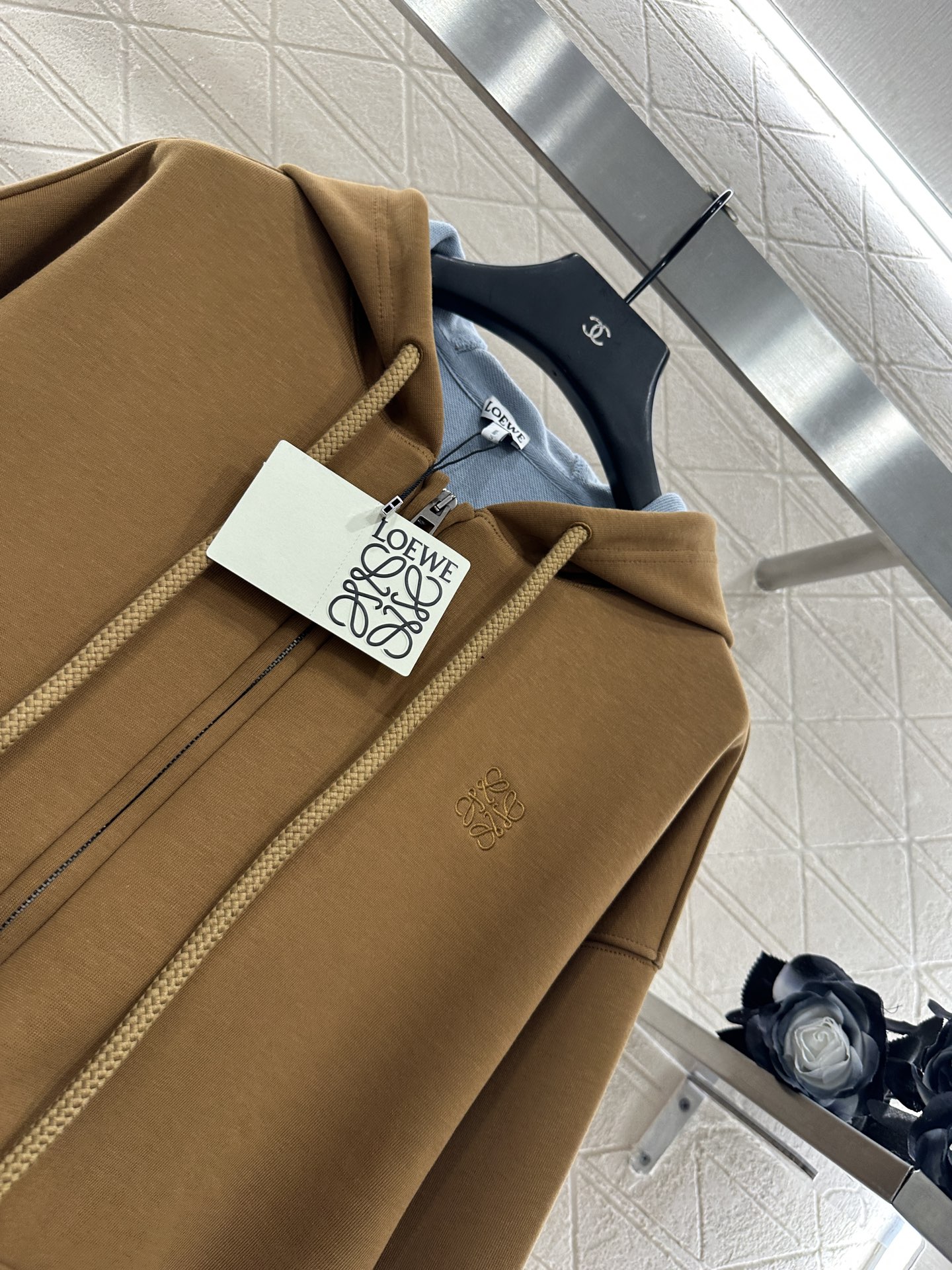 ♥Loew*♥2025新品上架 连帽拉链开襟抽绳外套定制YB原生全棉材质，柔软亲肤，久洗不易变形起球，质