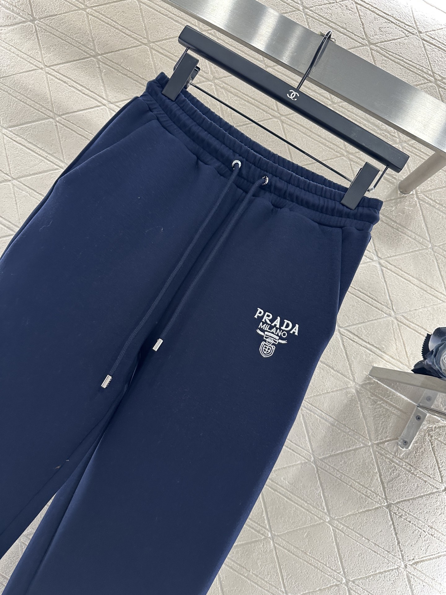 ♥Prad*♥2025新品上架 拉链翻领外套长裤套装定制YB斜纹全棉材质，质感光泽，品相高级，常规翻领外