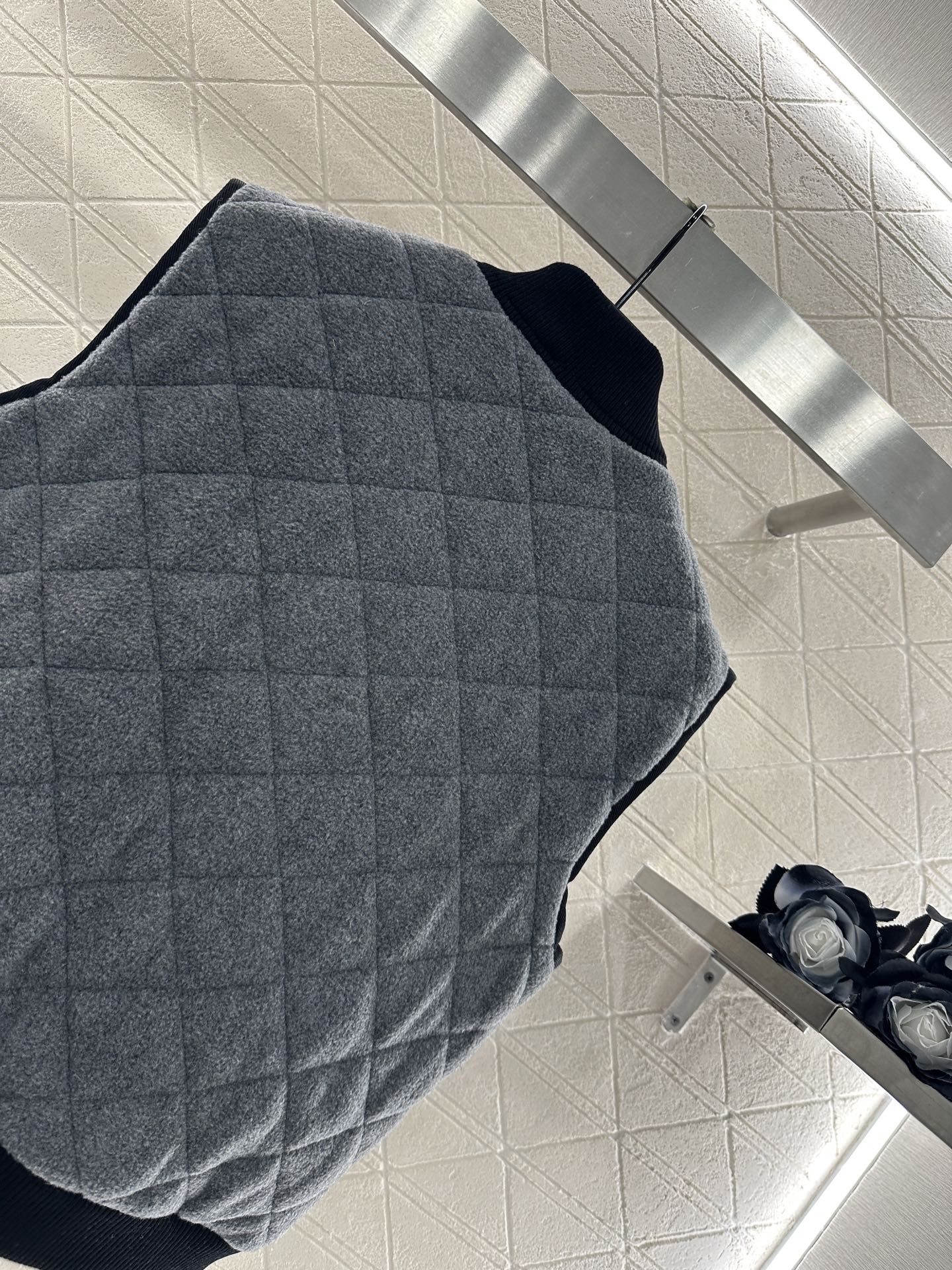 ♥Miumi*♥ 2025新品上架 摇粒绒立领马甲定制YB摇粒绒材质，毛绒细腻，软糯舒适，修身马甲时髦不