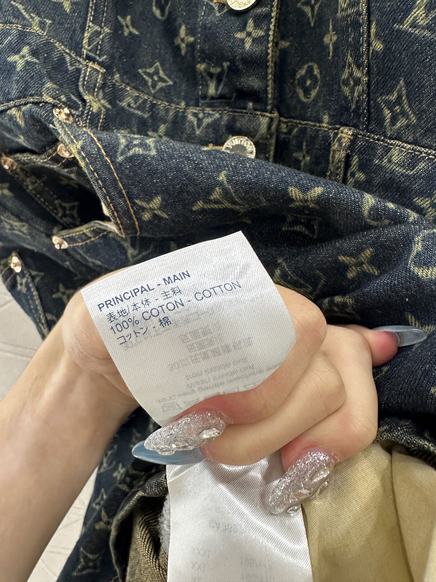 ♥Louis Vuitto*♥2025新品上架 牛仔背心裙定制YB斜纹棉牛仔材质，质感细腻，立挺舒适，背