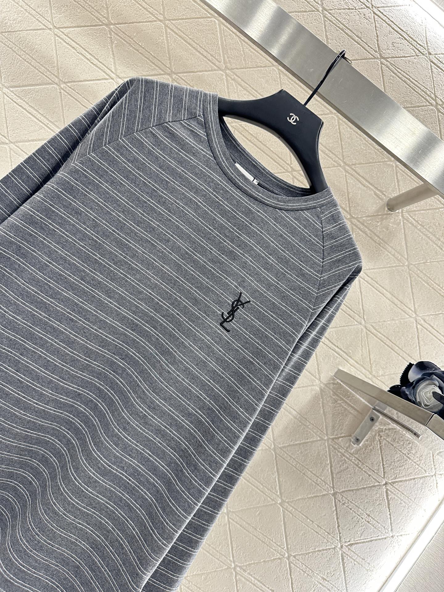 ♥Sanit lauren*♥2025新品上架 廓形条纹长袖定制YB斜纹全棉材质，质感光泽，弹力十足，圆